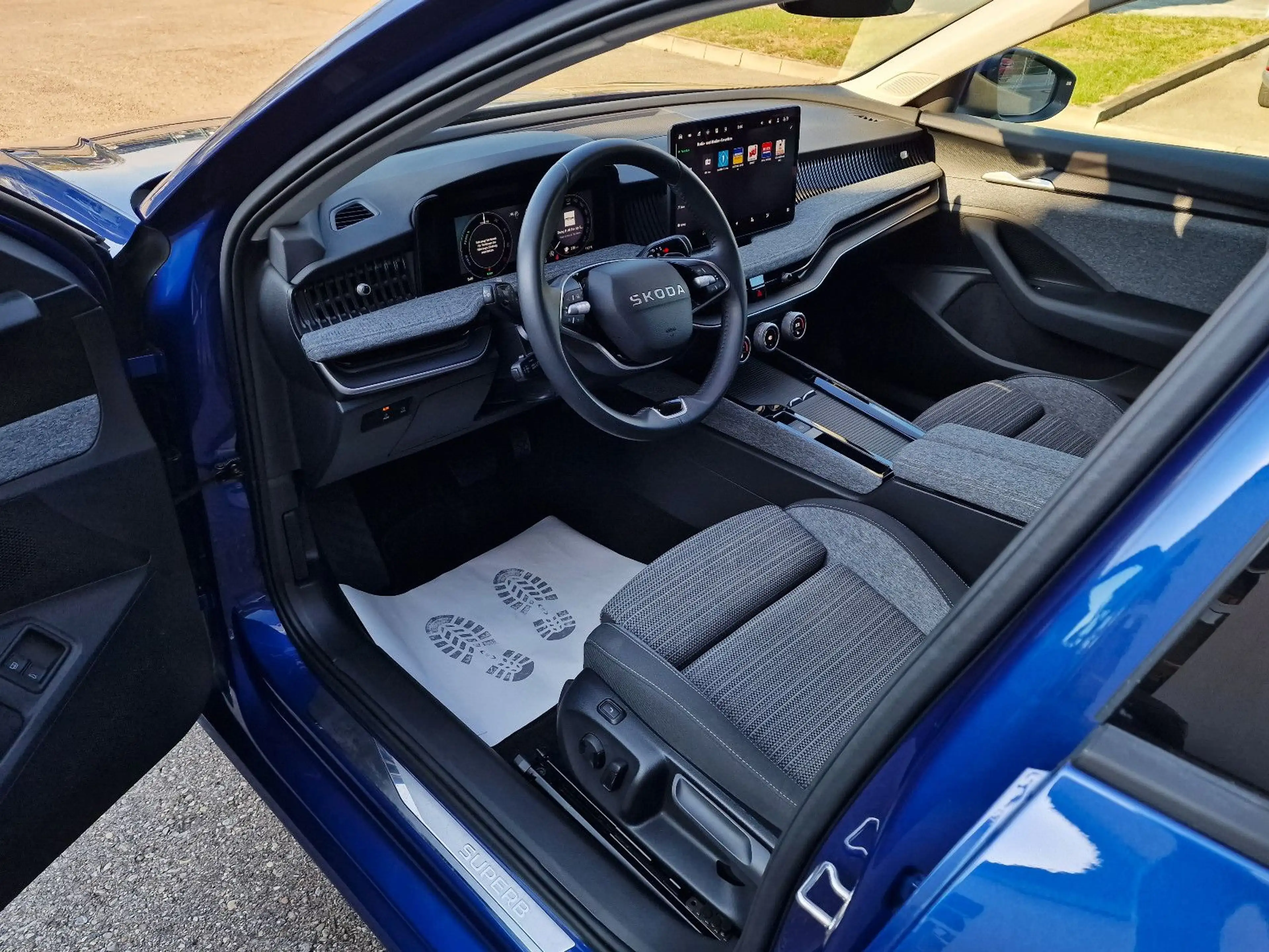 Skoda Superb Kombi iV 204PS Selection 5J-GAR AHK ACC K — photo 9