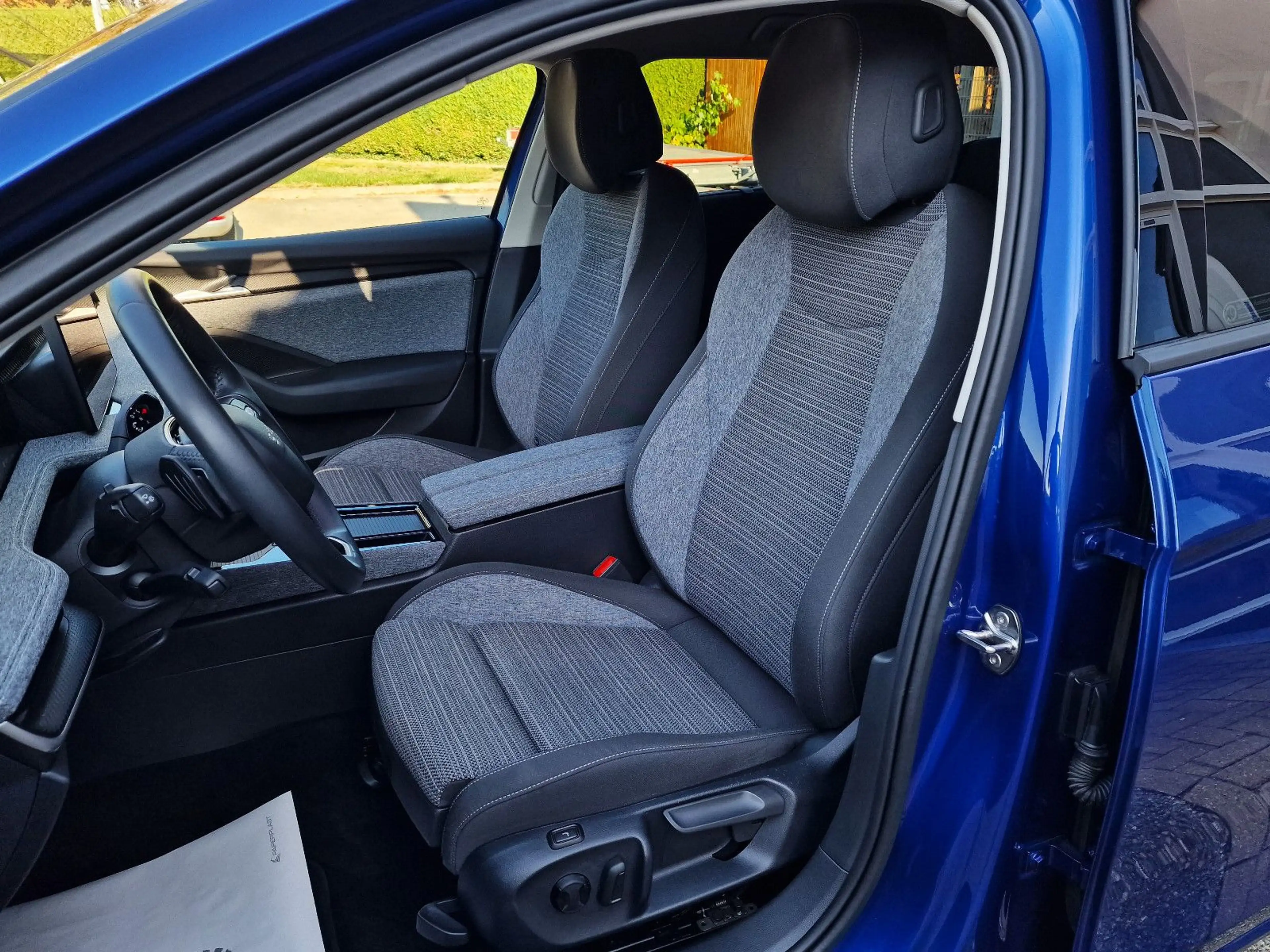 Skoda Superb Kombi iV 204PS Selection 5J-GAR AHK ACC K — photo 10