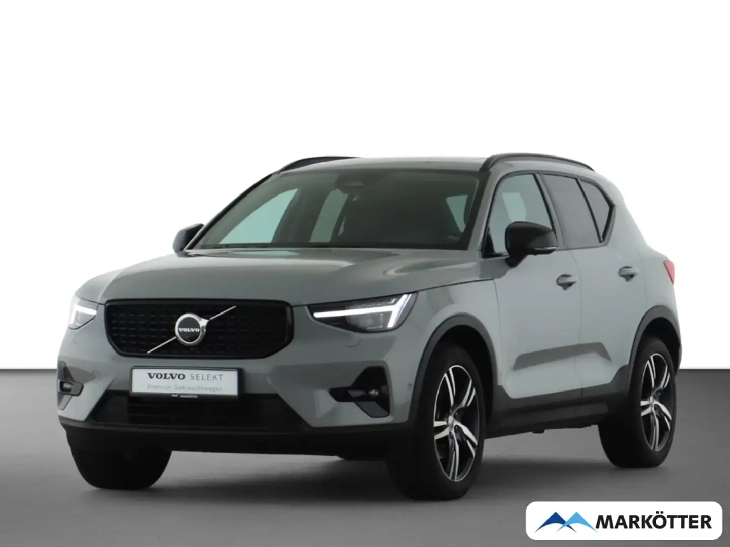 Volvo XC40 B3 Plus Dark 360°/Pano/FSHZ/Google/ Grau - 1