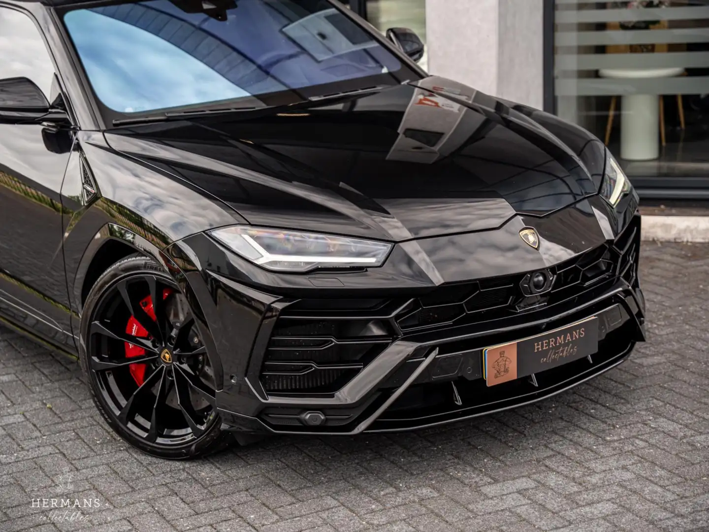 Lamborghini Urus 4.0 V8 / 1st Owner / Carbon / B&O 3D / Massage / P Zwart - 2