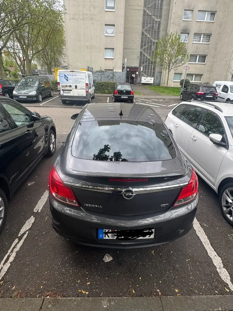 Opel Insignia Design Edition Grau - 1
