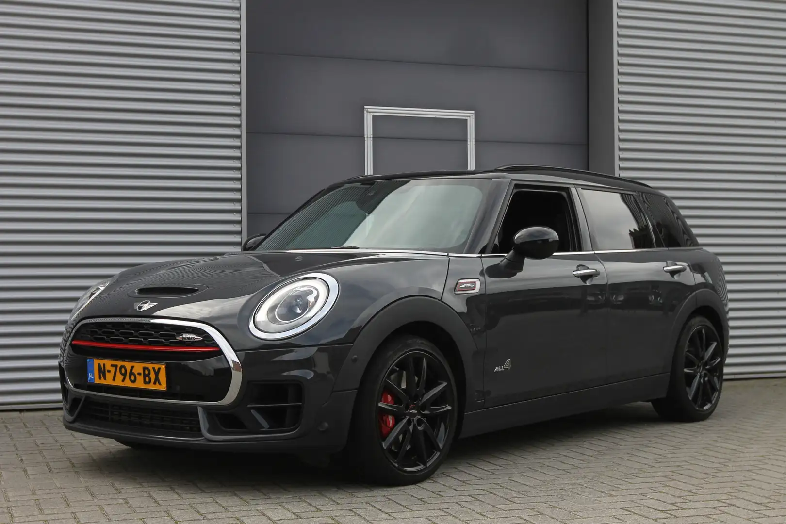 MINI John Cooper Works Clubman Mini 2.0 ALL4 Chili I 232 PK I AUT. I NAVI I LEDER Gris - 1