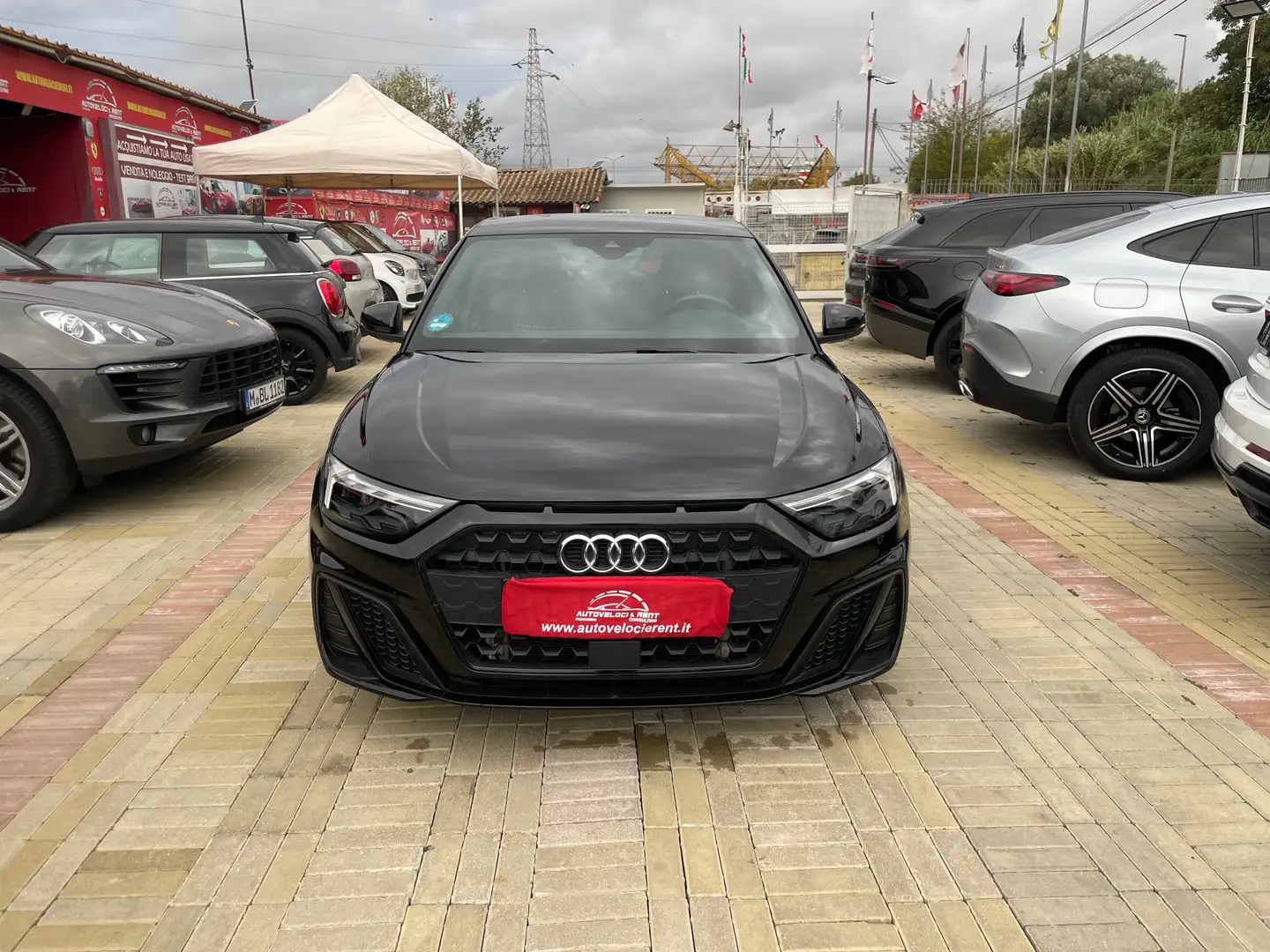 Audi A1 Sportback 25 1.0 tfsi S Line Edition s-tronic Schwarz - 1