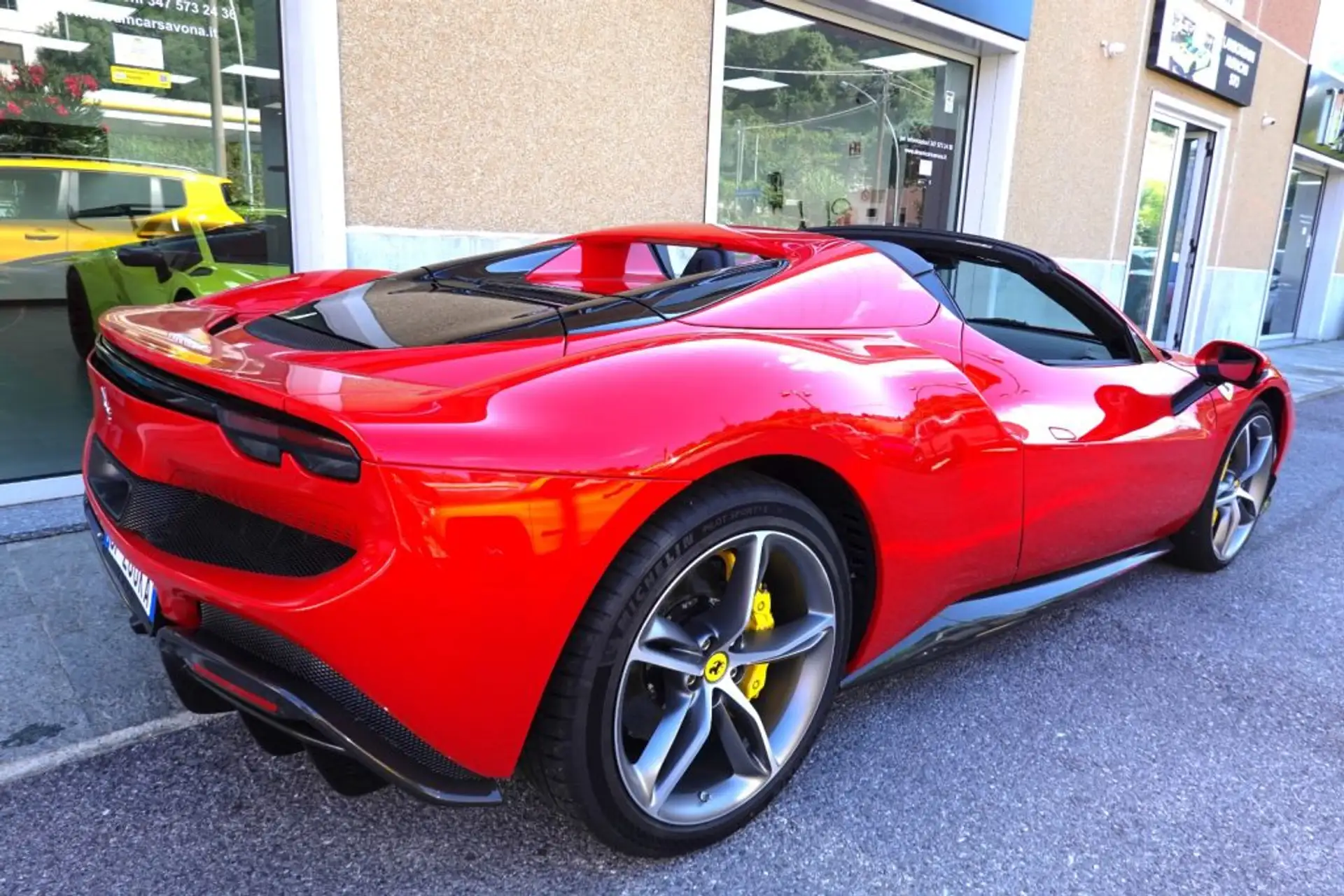 페라리 296 GTS 2023 빨강 사진 5