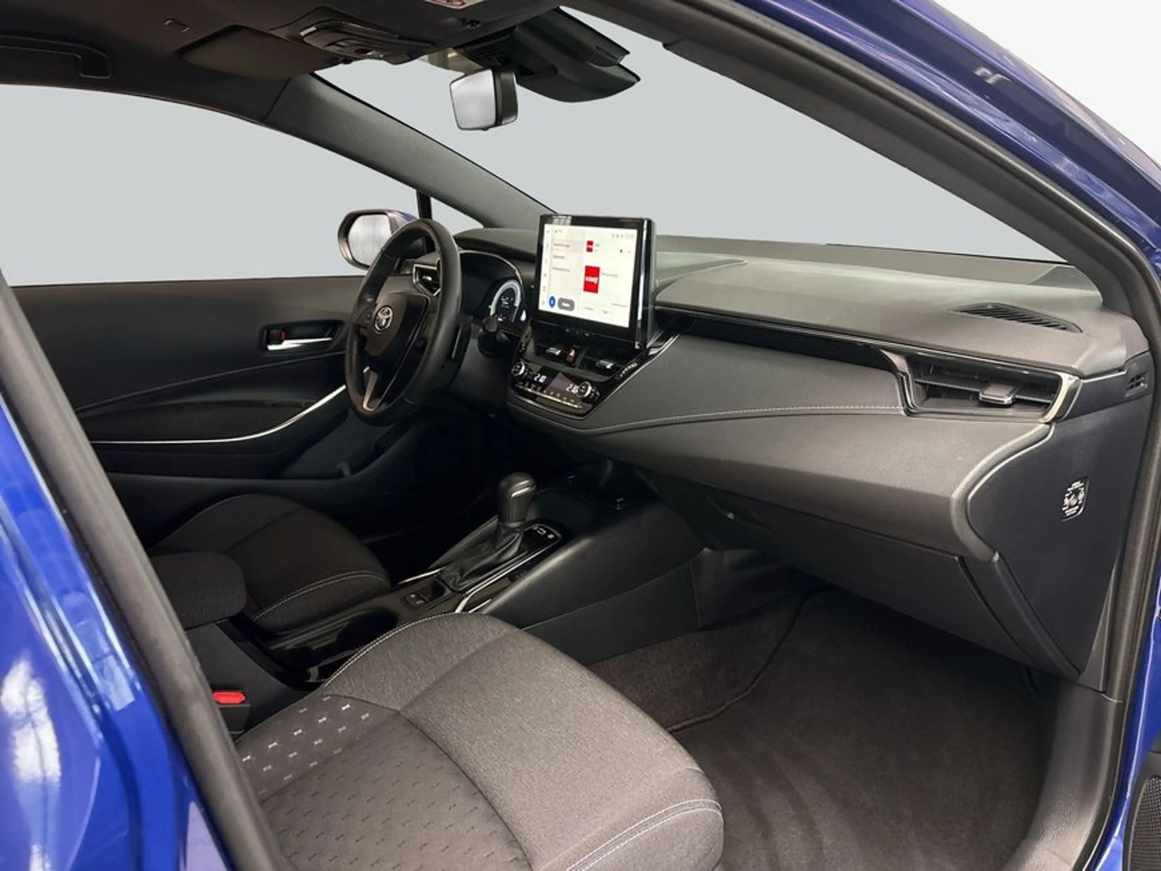 Toyota Corolla 2.0 Hybrid Touring Sports Business Edition — photo 12