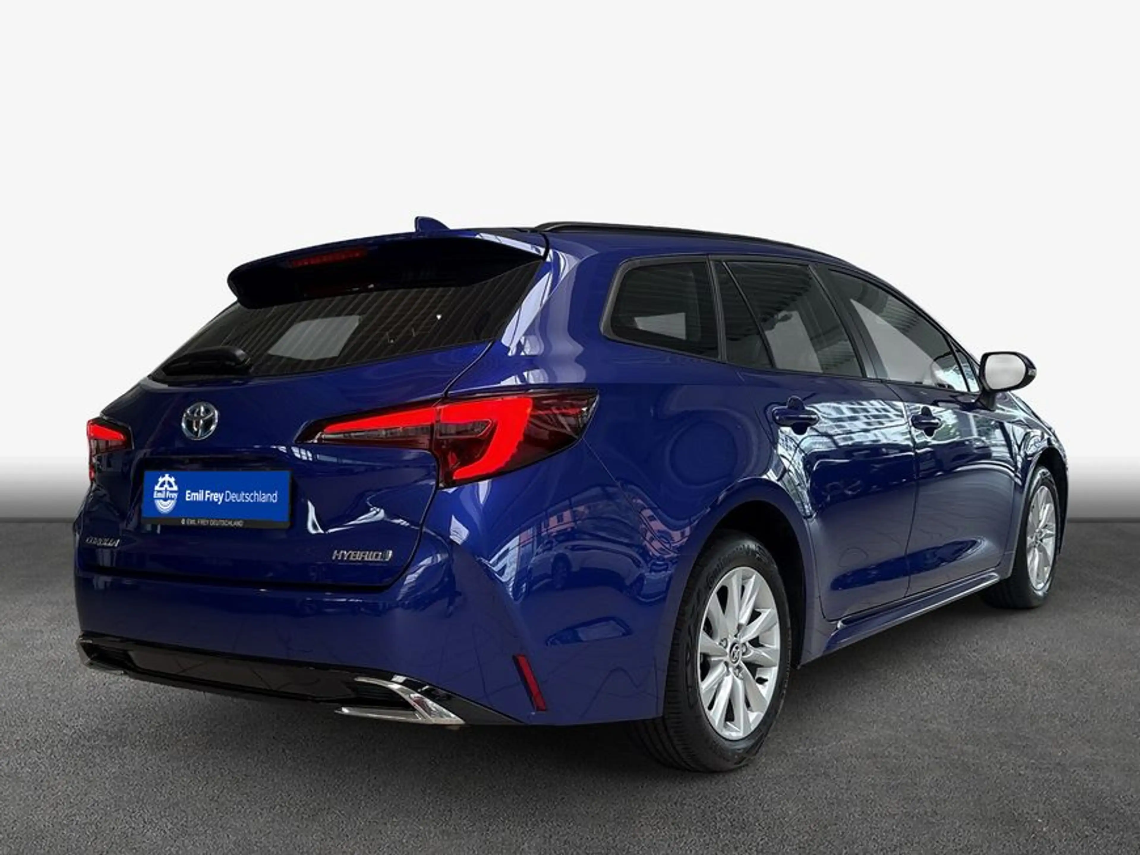 Toyota Corolla 2.0 Hybrid Touring Sports Business Edition — photo 2