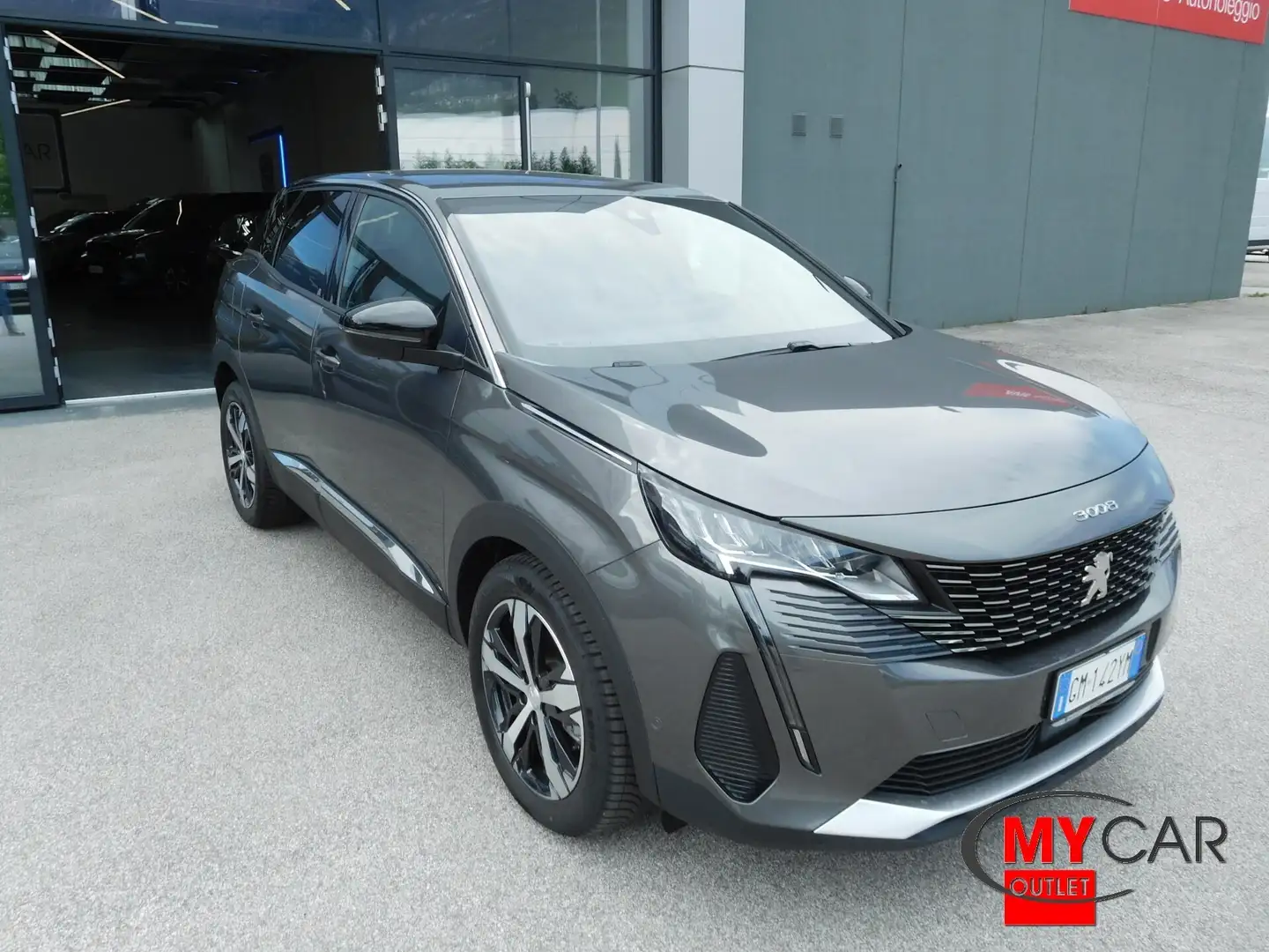 Peugeot 3008 BlueHDi 130cv S&S EAT8 Allure Pack Grau - 2