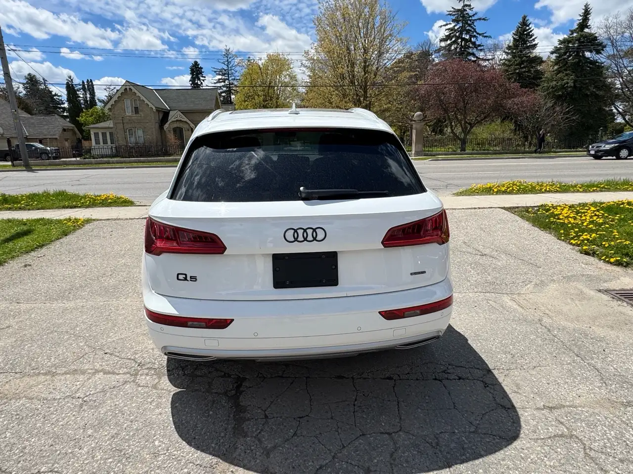 Audi Q5 снимка Audi Q5