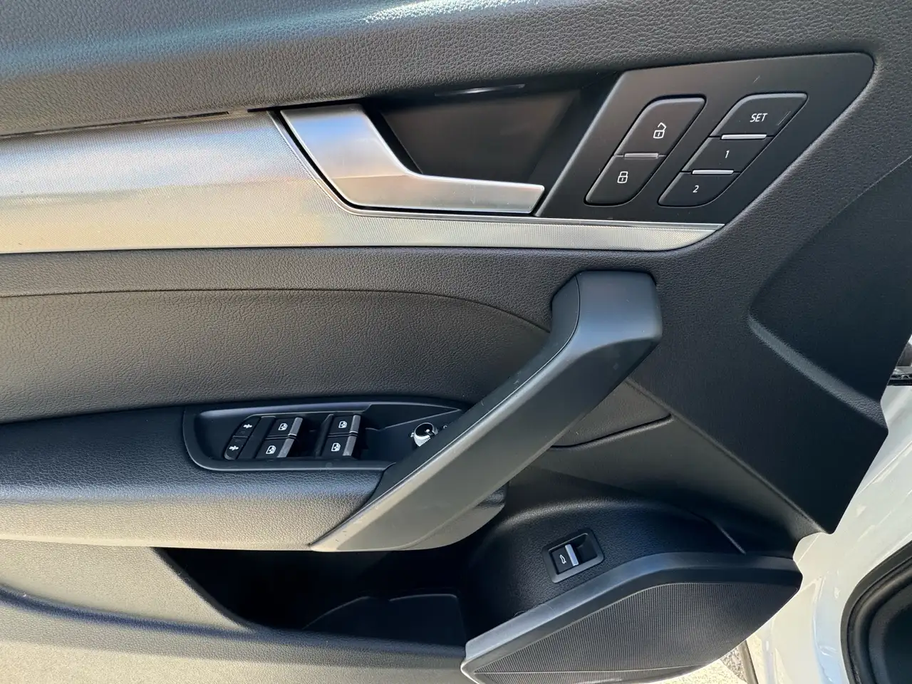 Audi Q5 снимка Audi Q5