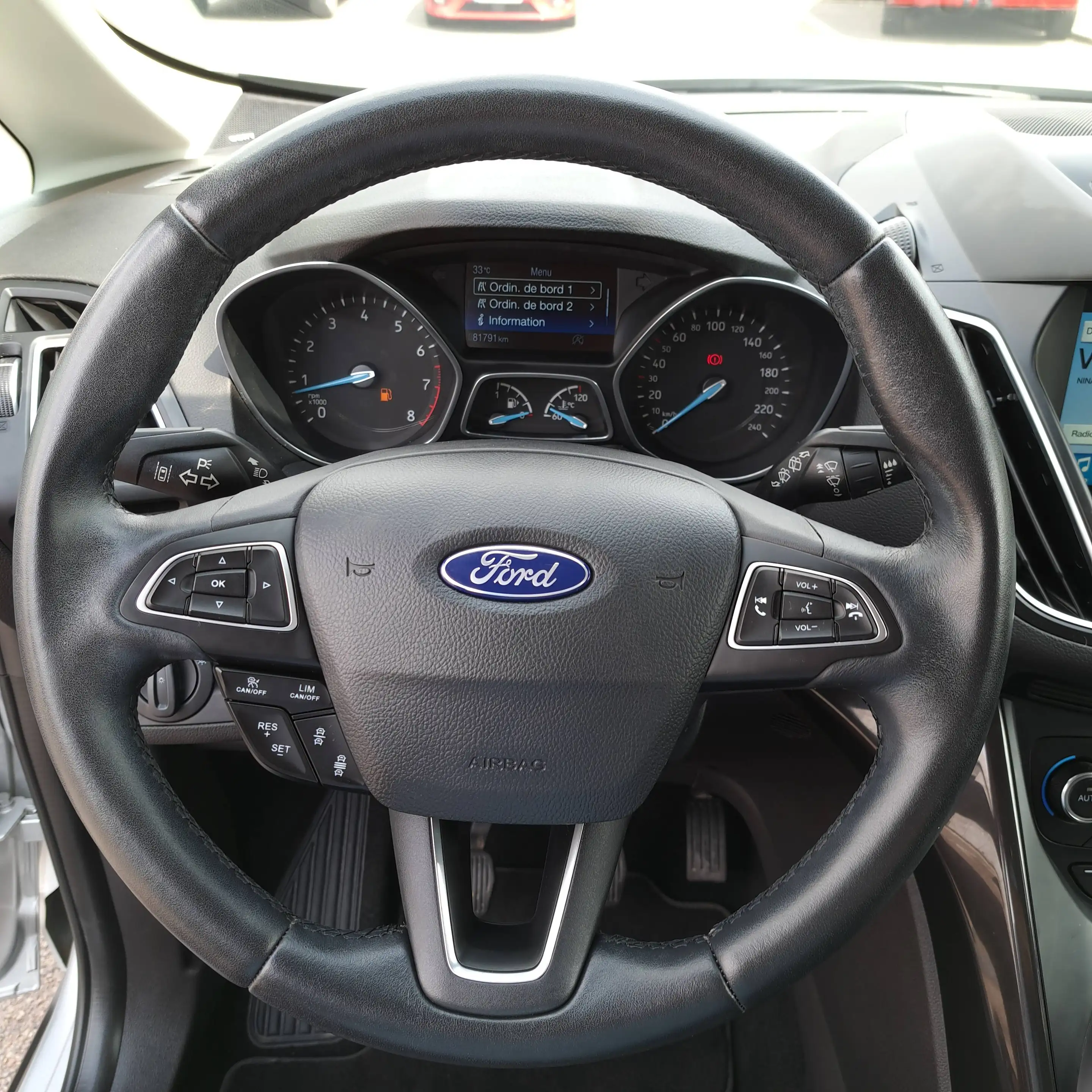 Ford Grand C-Max Grand C-Max 1.0 EcoBoost Titanium (EU6.2) — photo 14