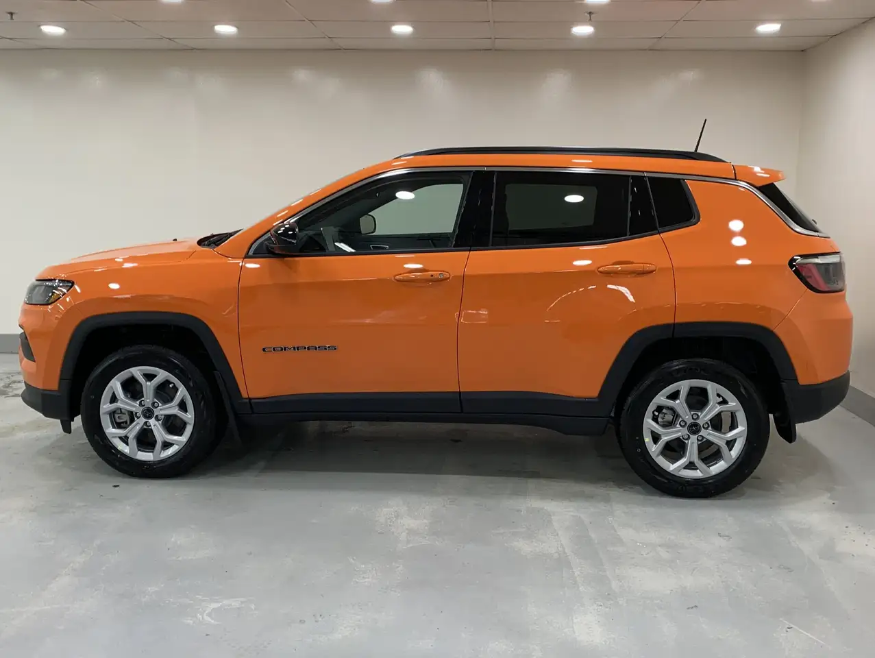 Jeep Compass снимка Jeep Compass
