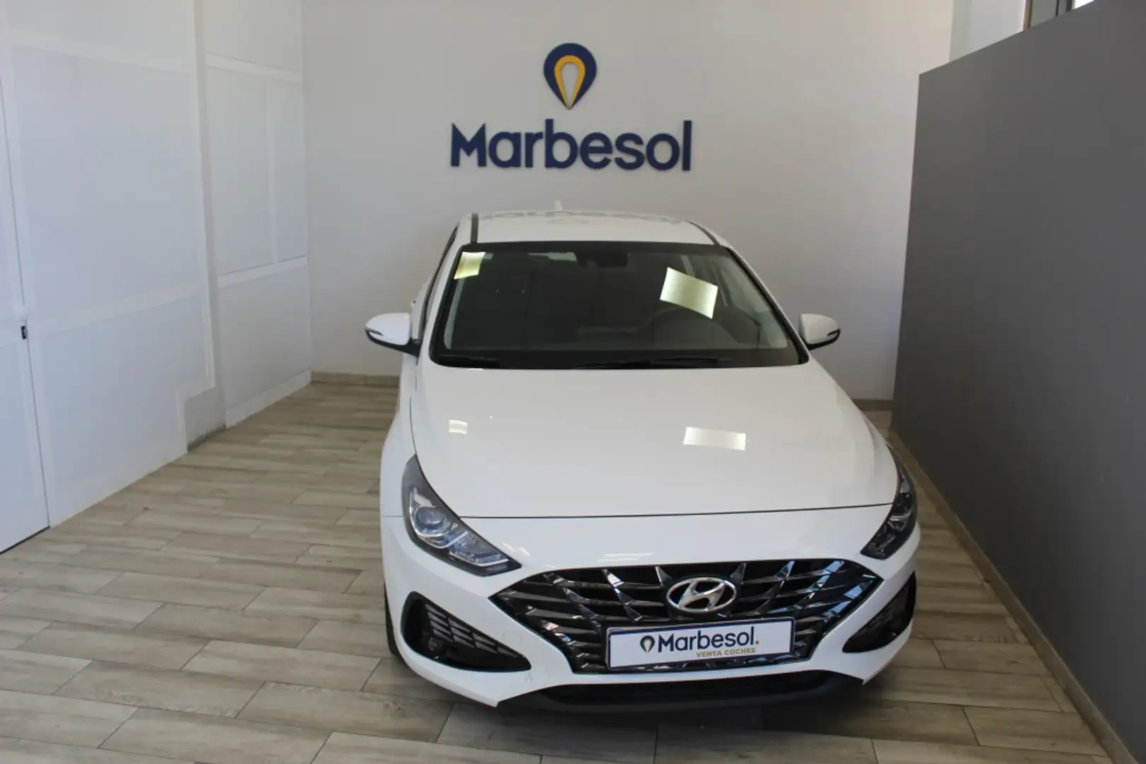 Hyundai i30 1.5 DPI Klass SLX 110 Blanc - 2