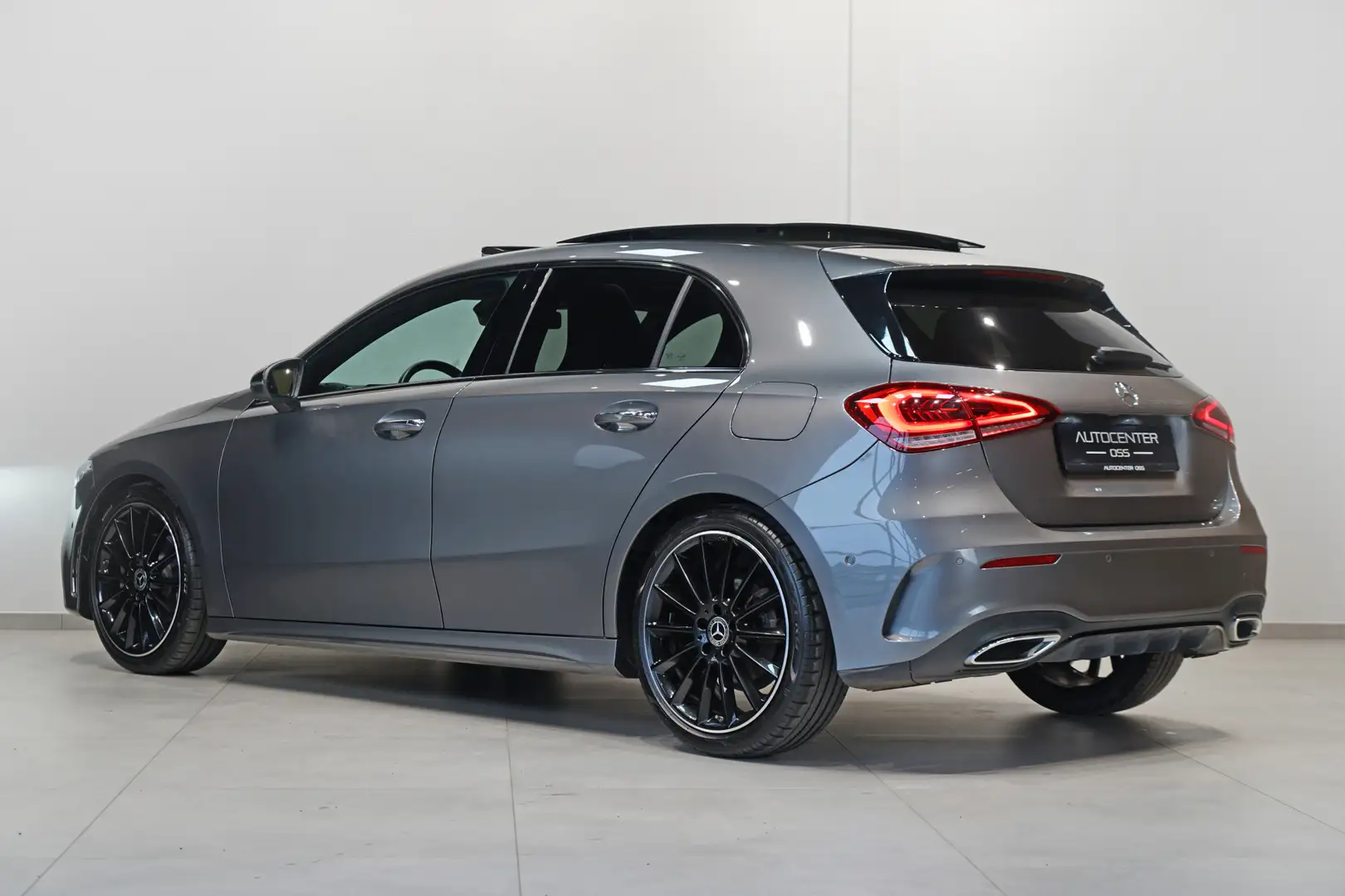 Mercedes-Benz A 200 AMG ✅ MB GARANTIE 12/2026 ✅ ADAP.CRUISE ✅ PANO ✅ 1 Gris - 2