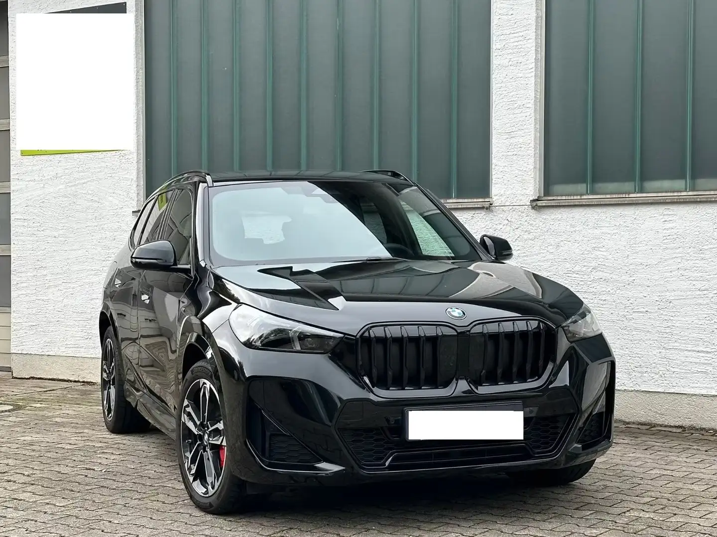 BMW X1 18d sDrive*M Sportpaket Pro*AHK*Panorama*Kame Nero - 2