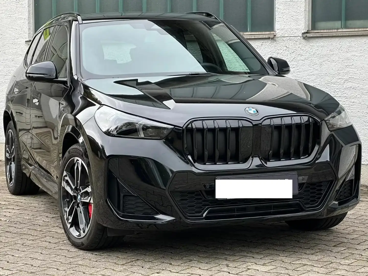 BMW X1 18d sDrive*M Sportpaket Pro*AHK*Panorama*Kame Nero - 1