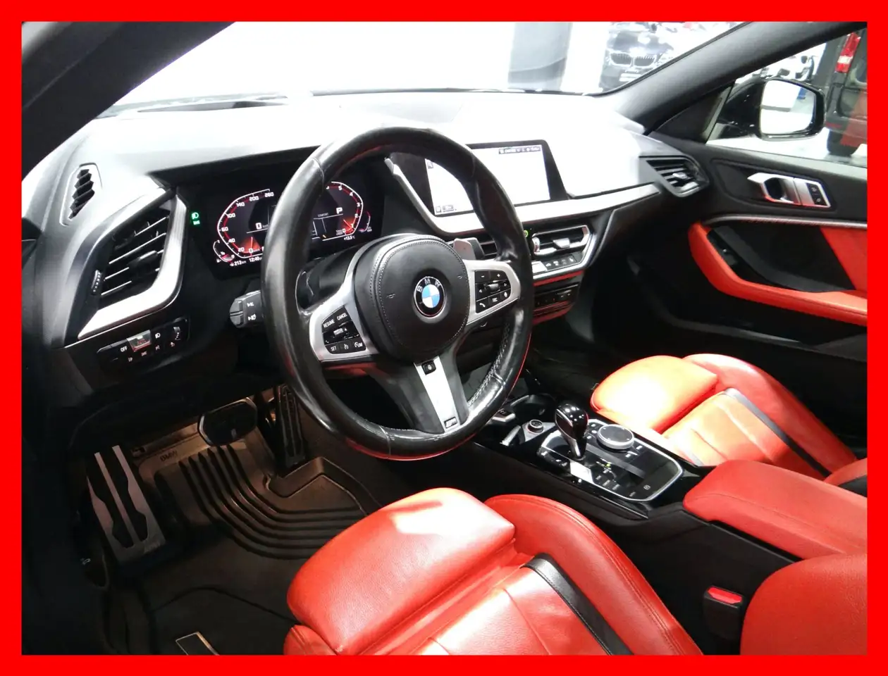 BMW 2 Series снимка BMW 2 Series
