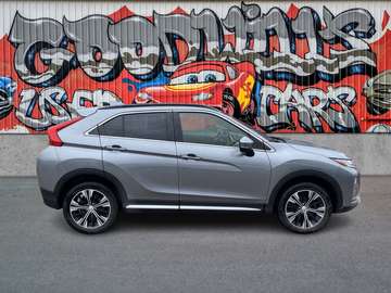 CLEAN CARFAX, HEATED LEATHER, SUNROOF!