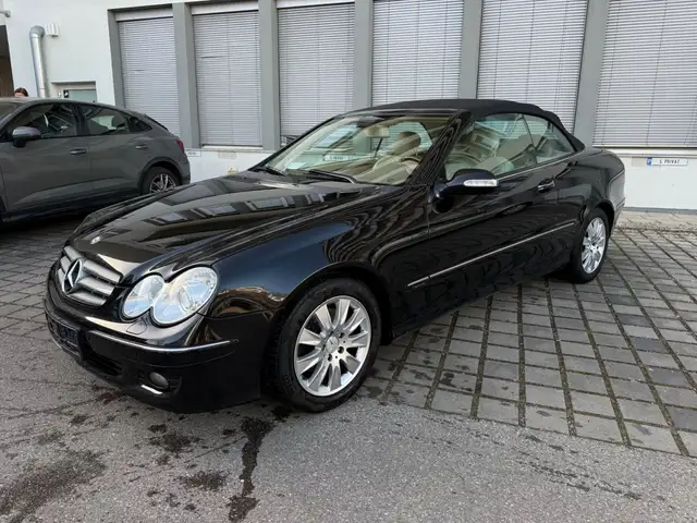 Mercedes-Benz CLK 200 Kompr. Cabrio LEDER-NAVI-XENON-TÜV-NEU