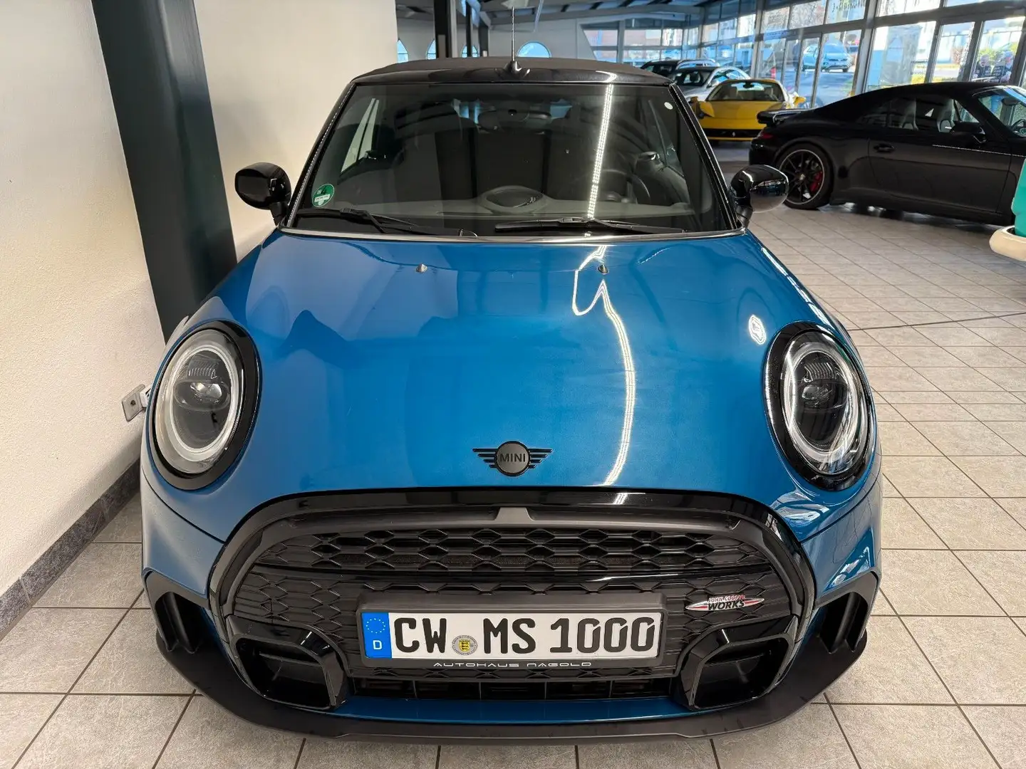 MINI Cooper John Cooper Works Cabrio Trim LED Navi Blau - 2