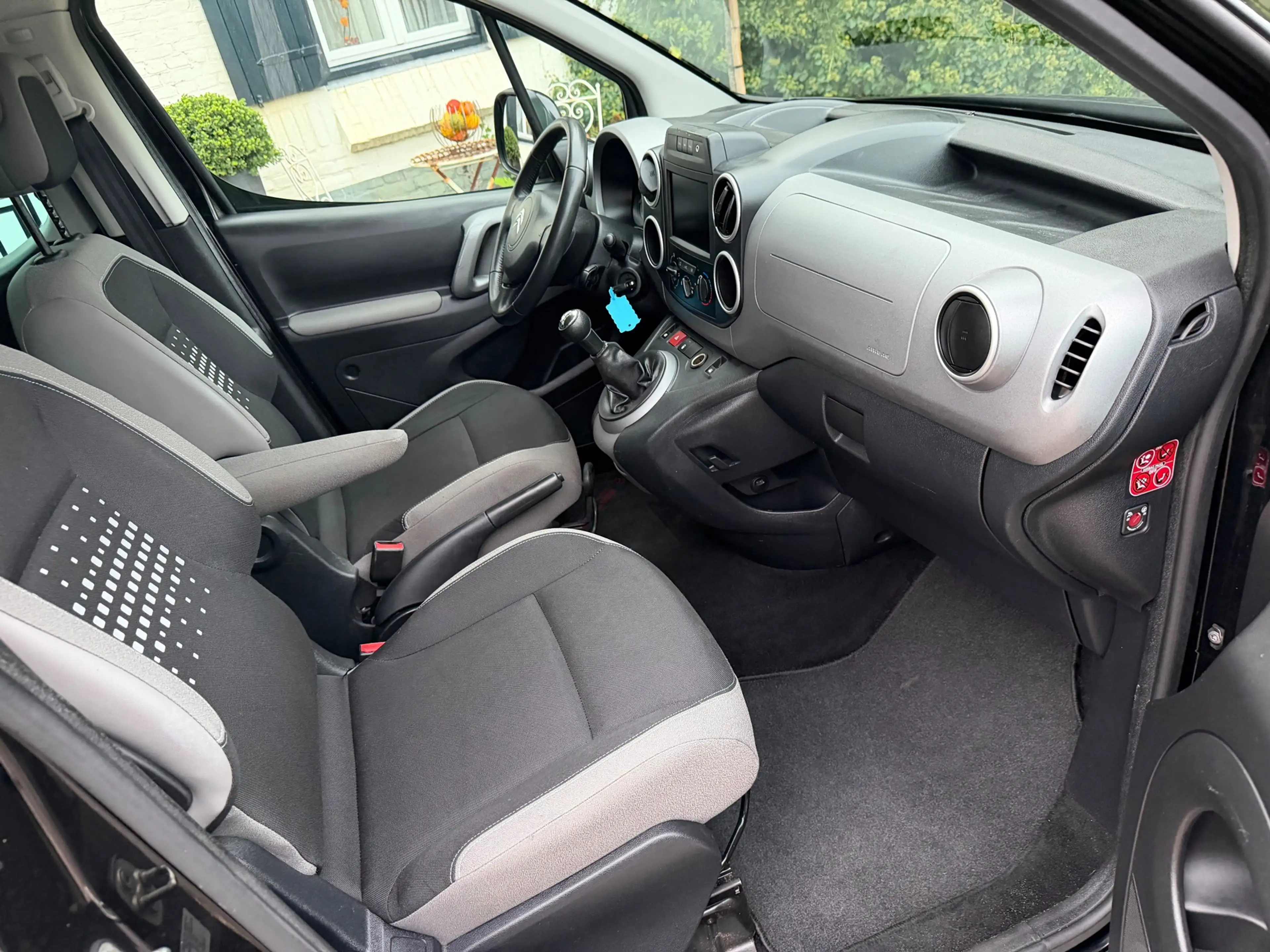 Citroen Berlingo 1.6 VTi Feel|Bluetooth|Airco|Cruise|PDC|Nette auto — photo 11