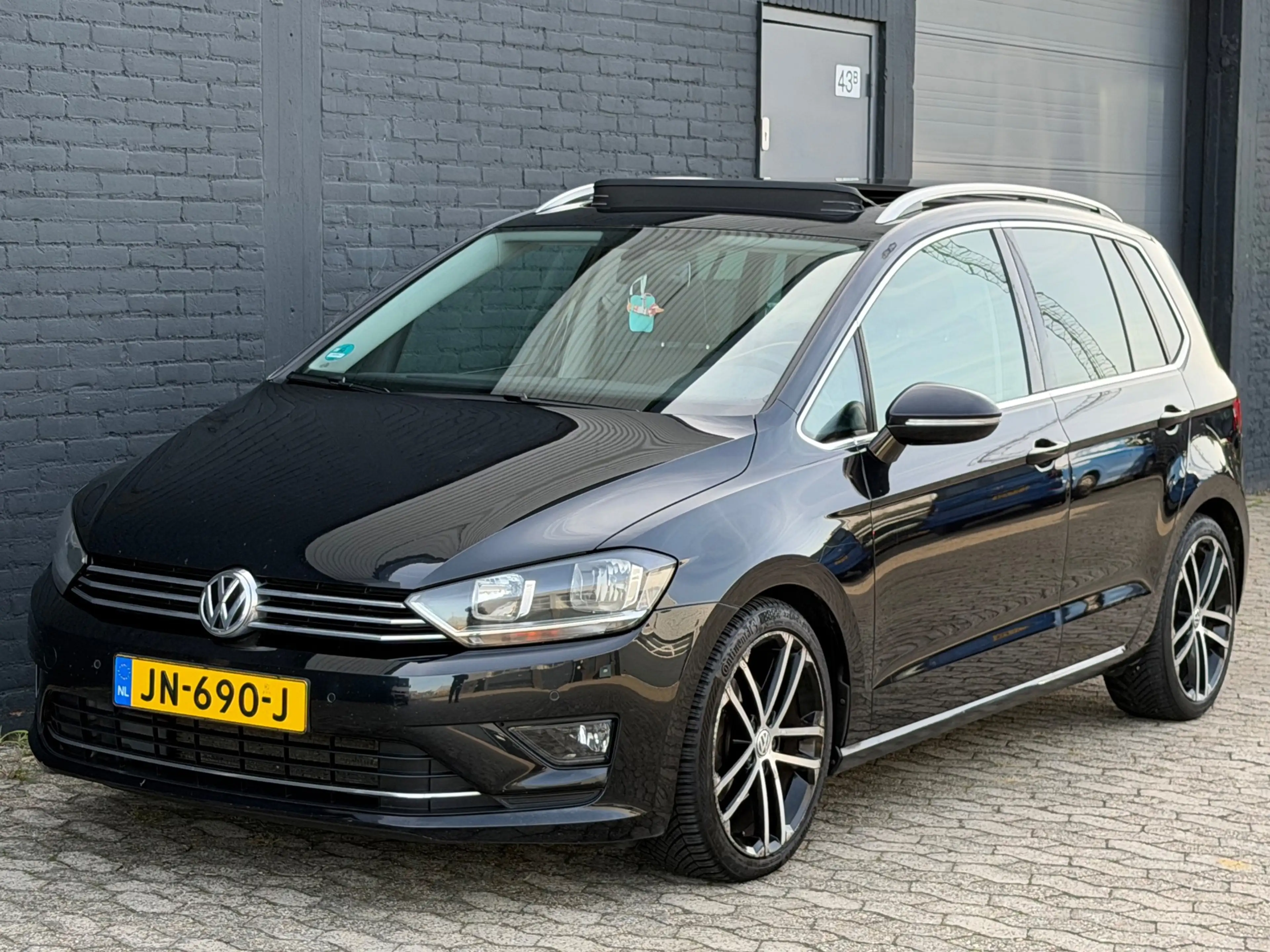 Volkswagen Golf Sportsvan 1.4 TSI Highline PANO NAVI CAMERA ALCANTARA AUTOMA — photo 6