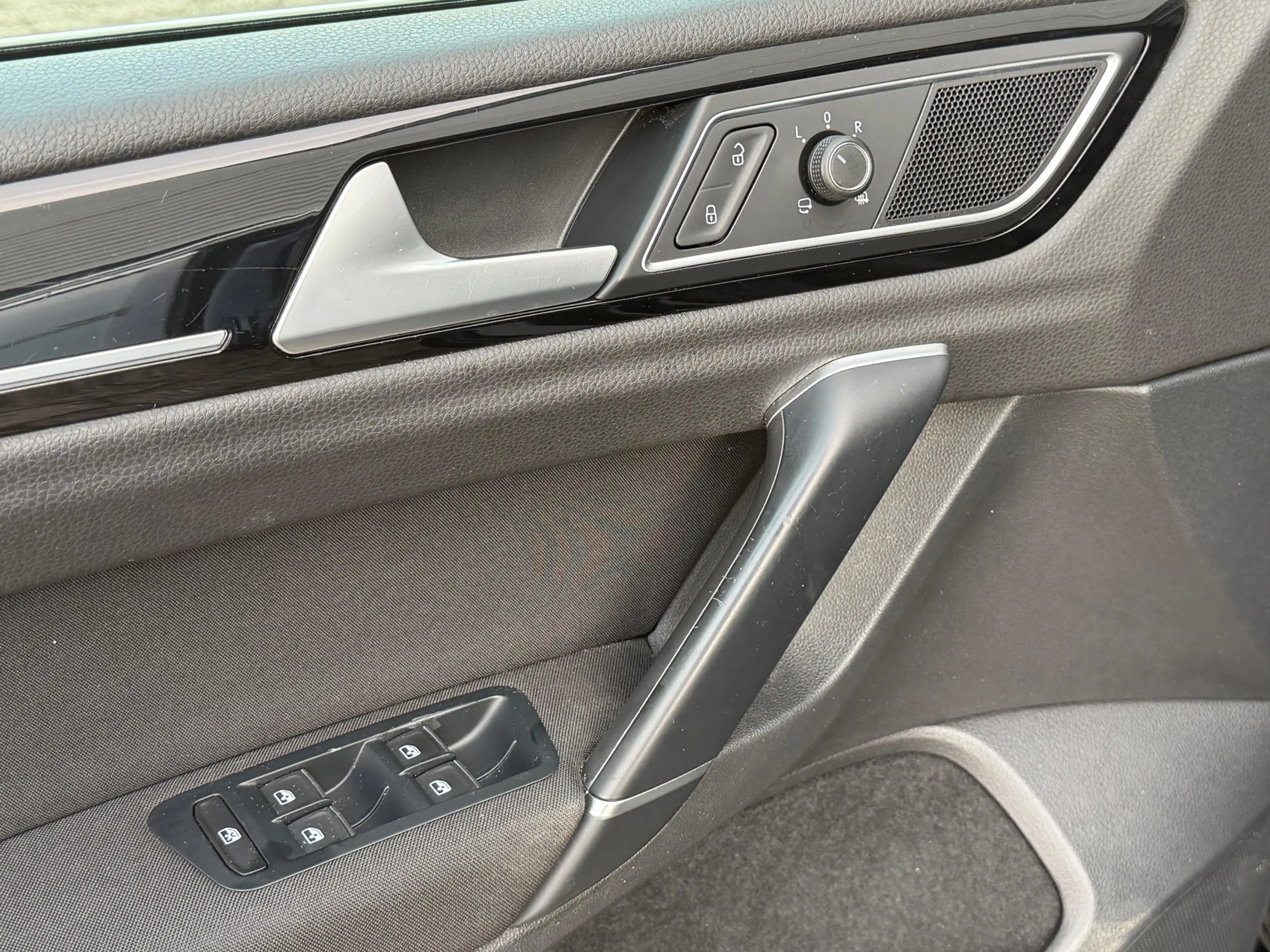 Volkswagen Golf Sportsvan 1.4 TSI Highline PANO NAVI CAMERA ALCANTARA AUTOMA — photo 14