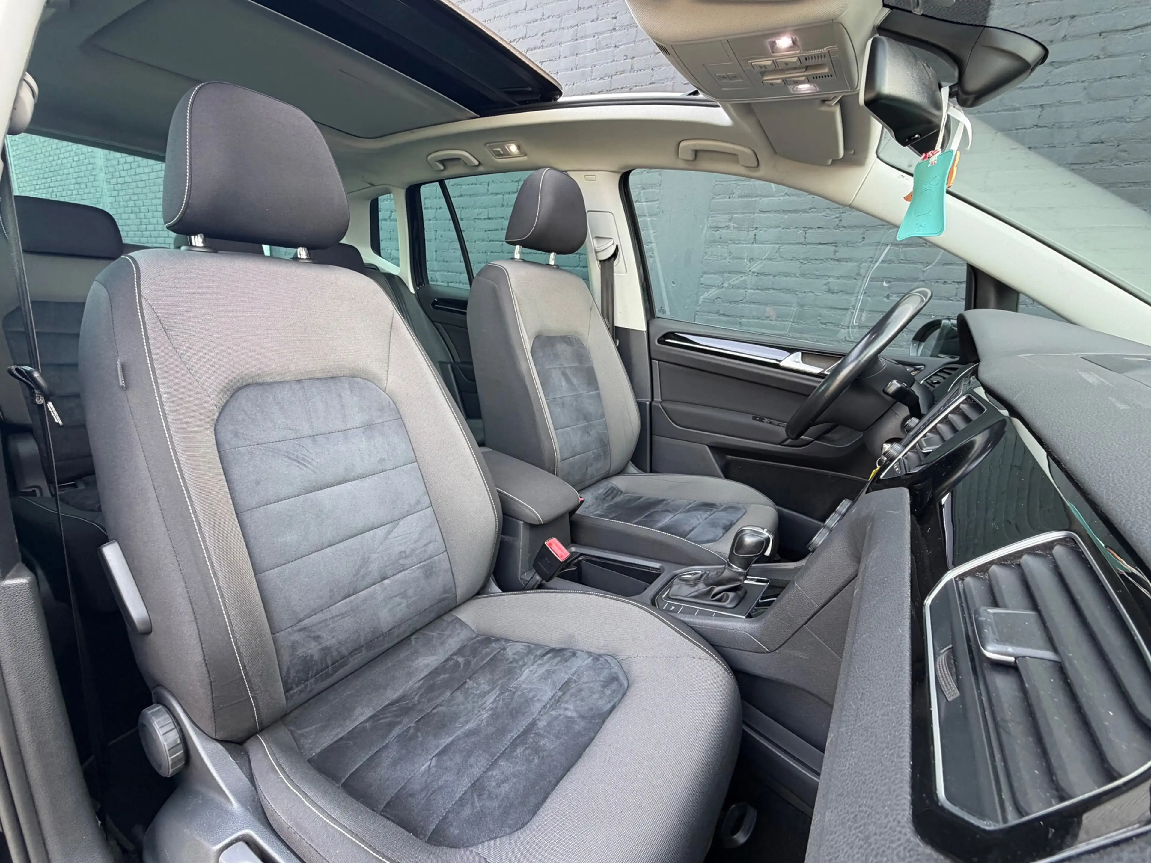Volkswagen Golf Sportsvan 1.4 TSI Highline PANO NAVI CAMERA ALCANTARA AUTOMA — photo 10