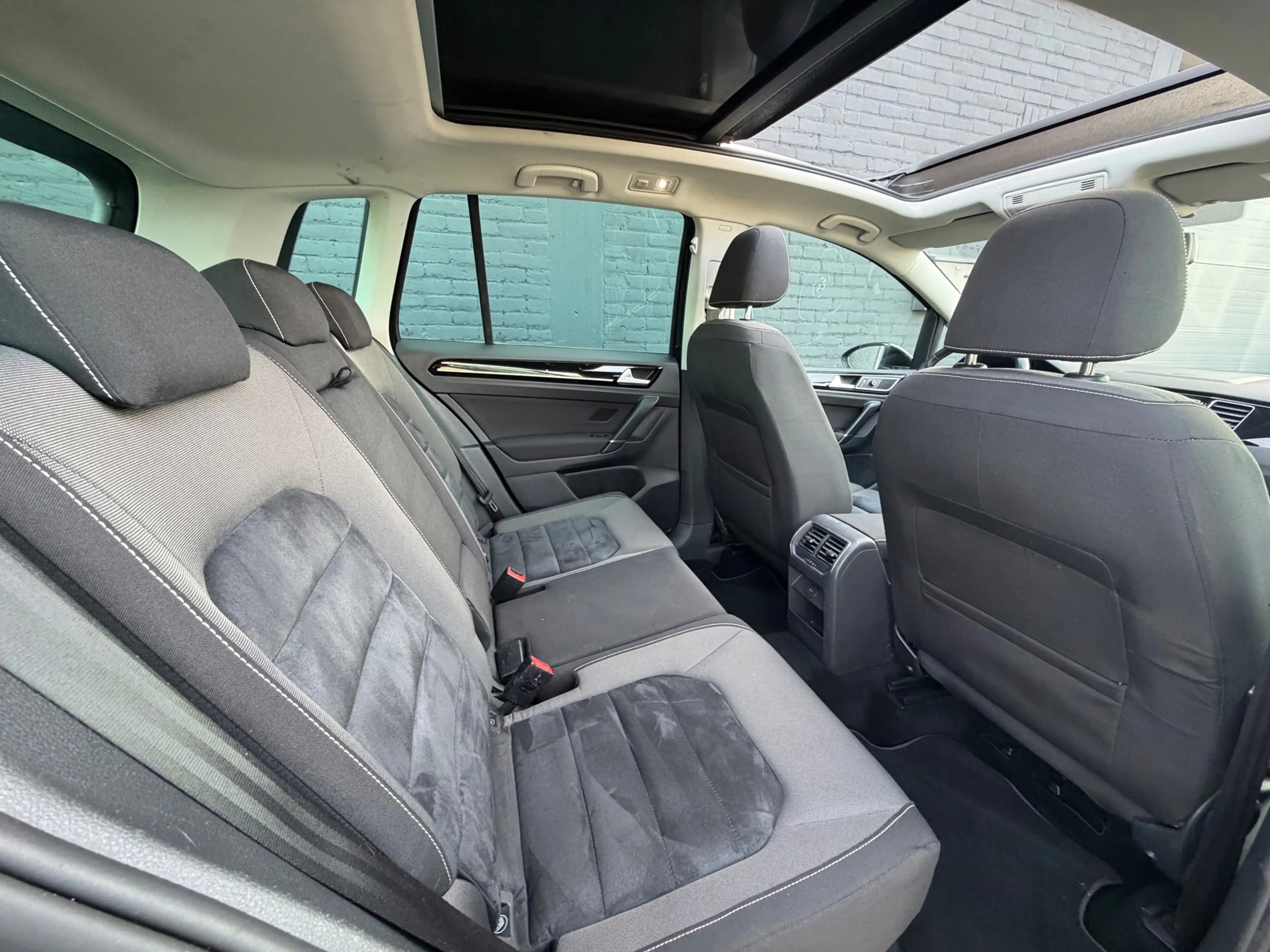 Volkswagen Golf Sportsvan 1.4 TSI Highline PANO NAVI CAMERA ALCANTARA AUTOMA — photo 11