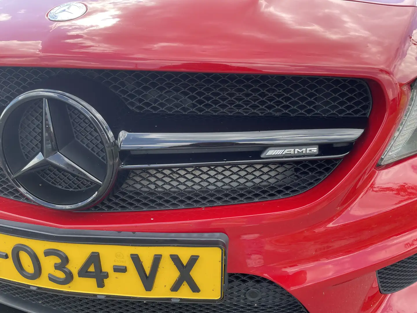 Mercedes-Benz CLA 45 AMG 4MATIC Rouge - 2