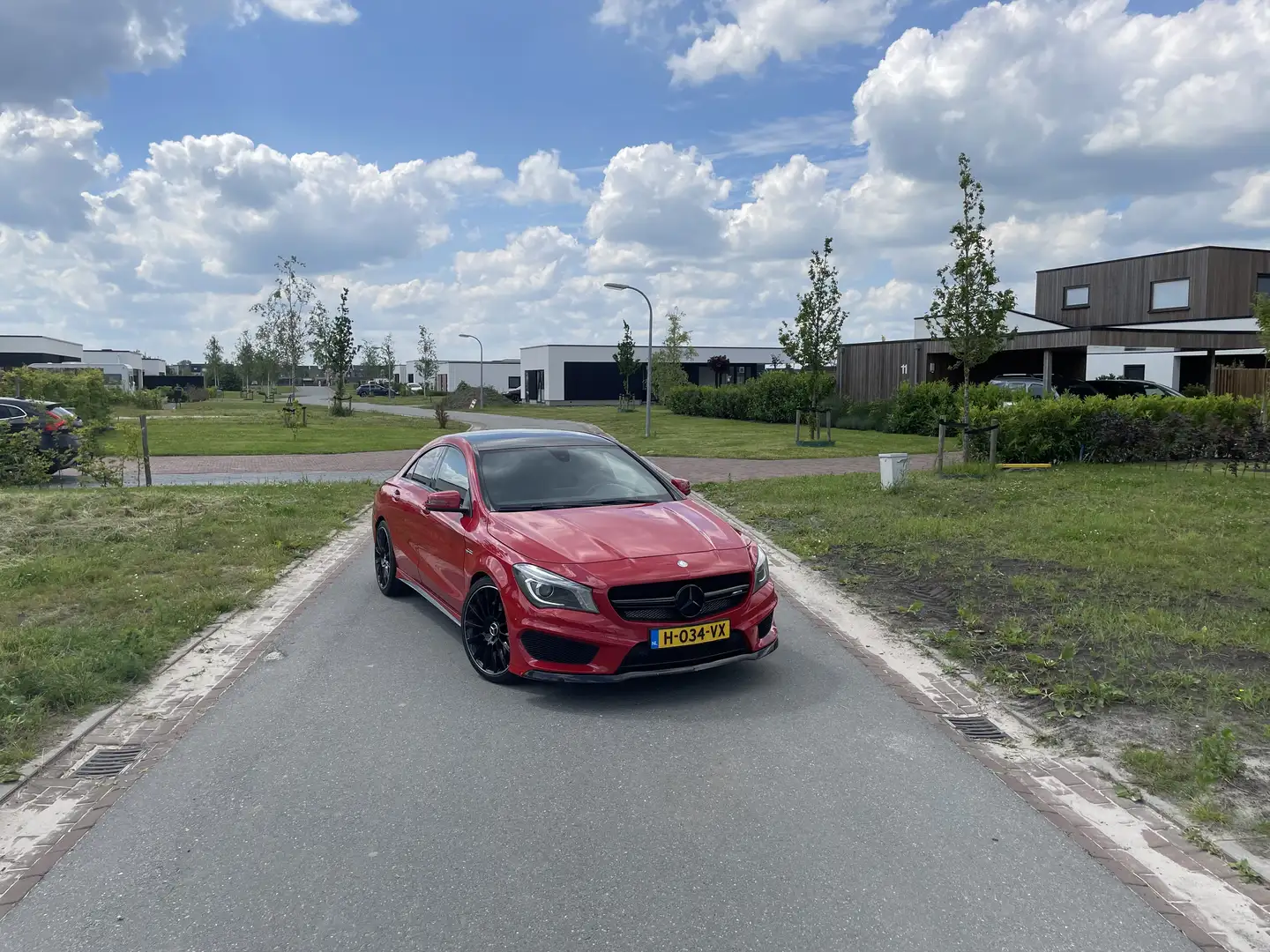 Mercedes-Benz CLA 45 AMG 4MATIC Rouge - 1