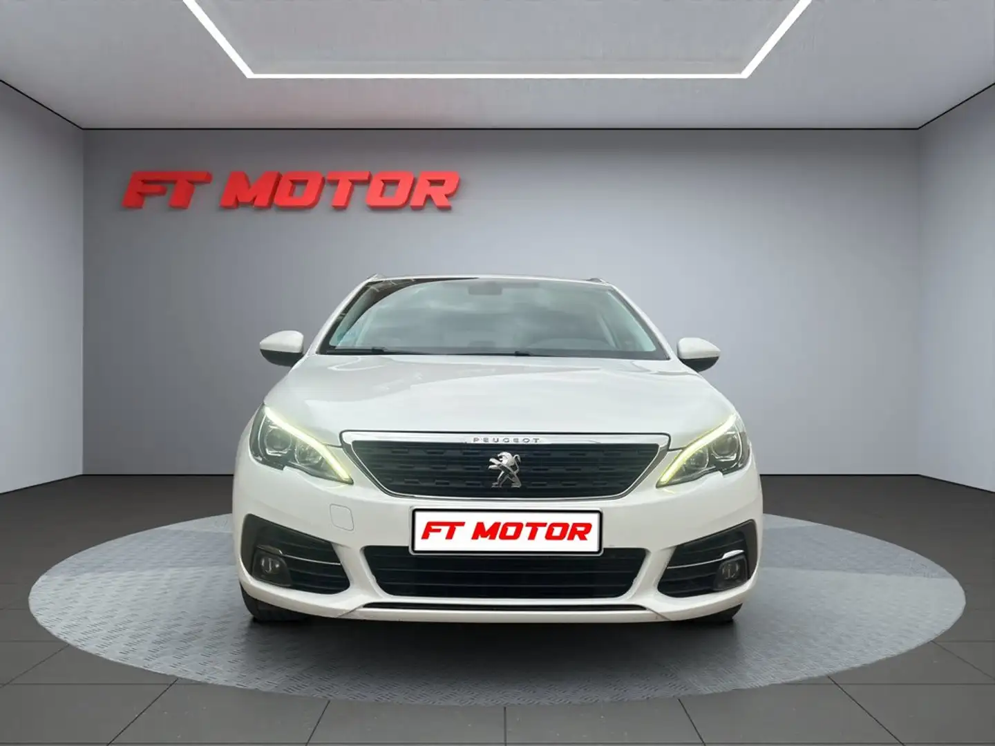 Peugeot 308 SW Style BlueHDi 130 S&S Blanco - 2