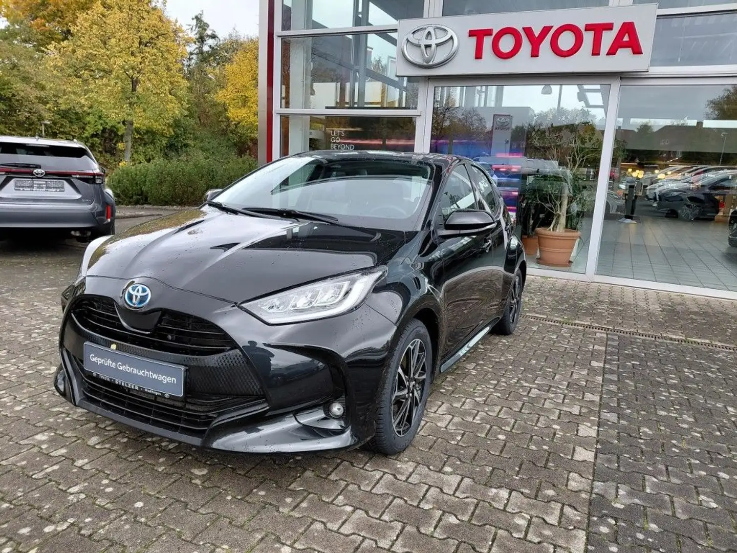 Toyota Yaris Hybrid 116 1.5 VVT-i Club Noir - 1