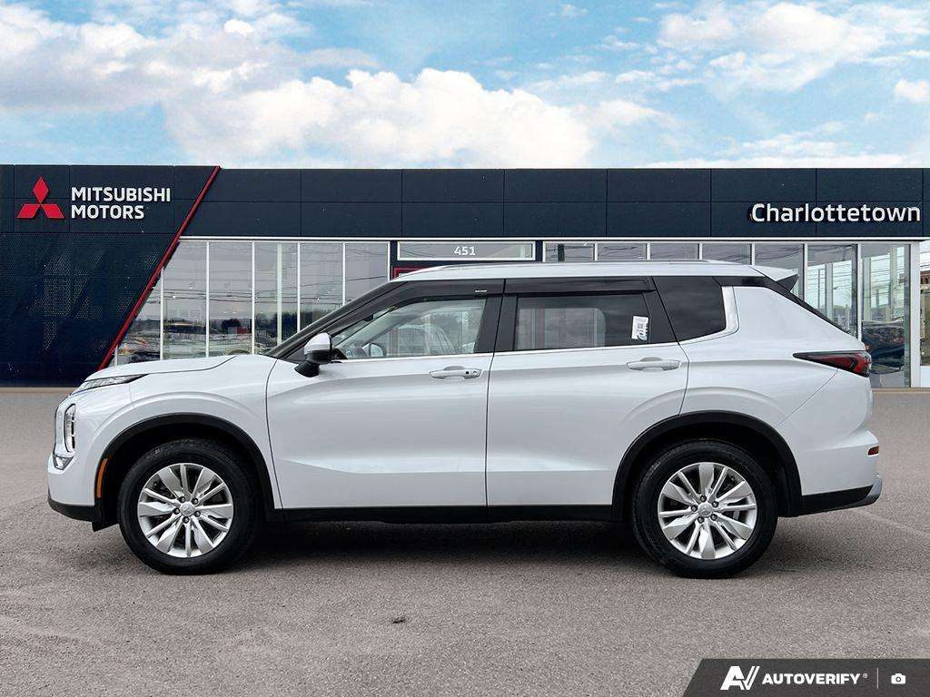 2025 Mitsubishi Outlander