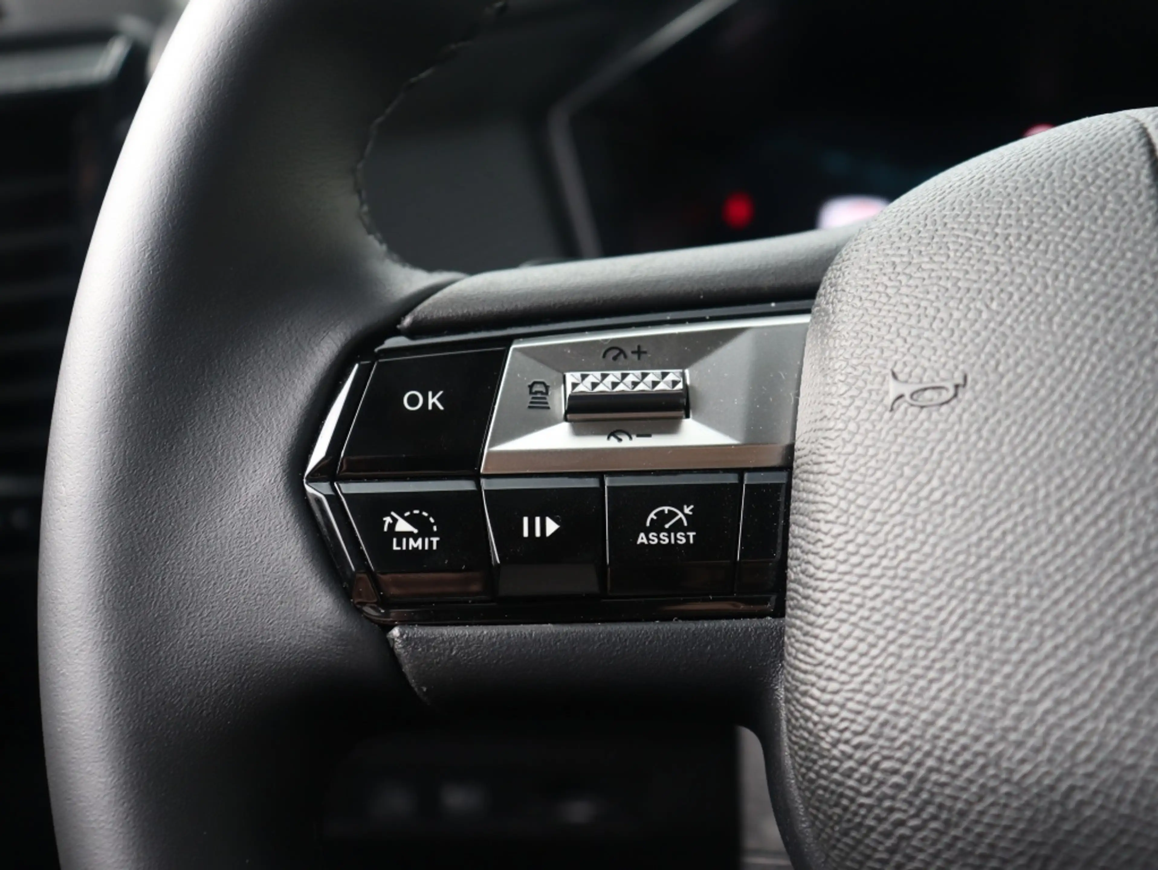 DS Automobiles DS 4 No Etoile | Pack Absolute Comfort | HUD | Stoel/st — photo 7
