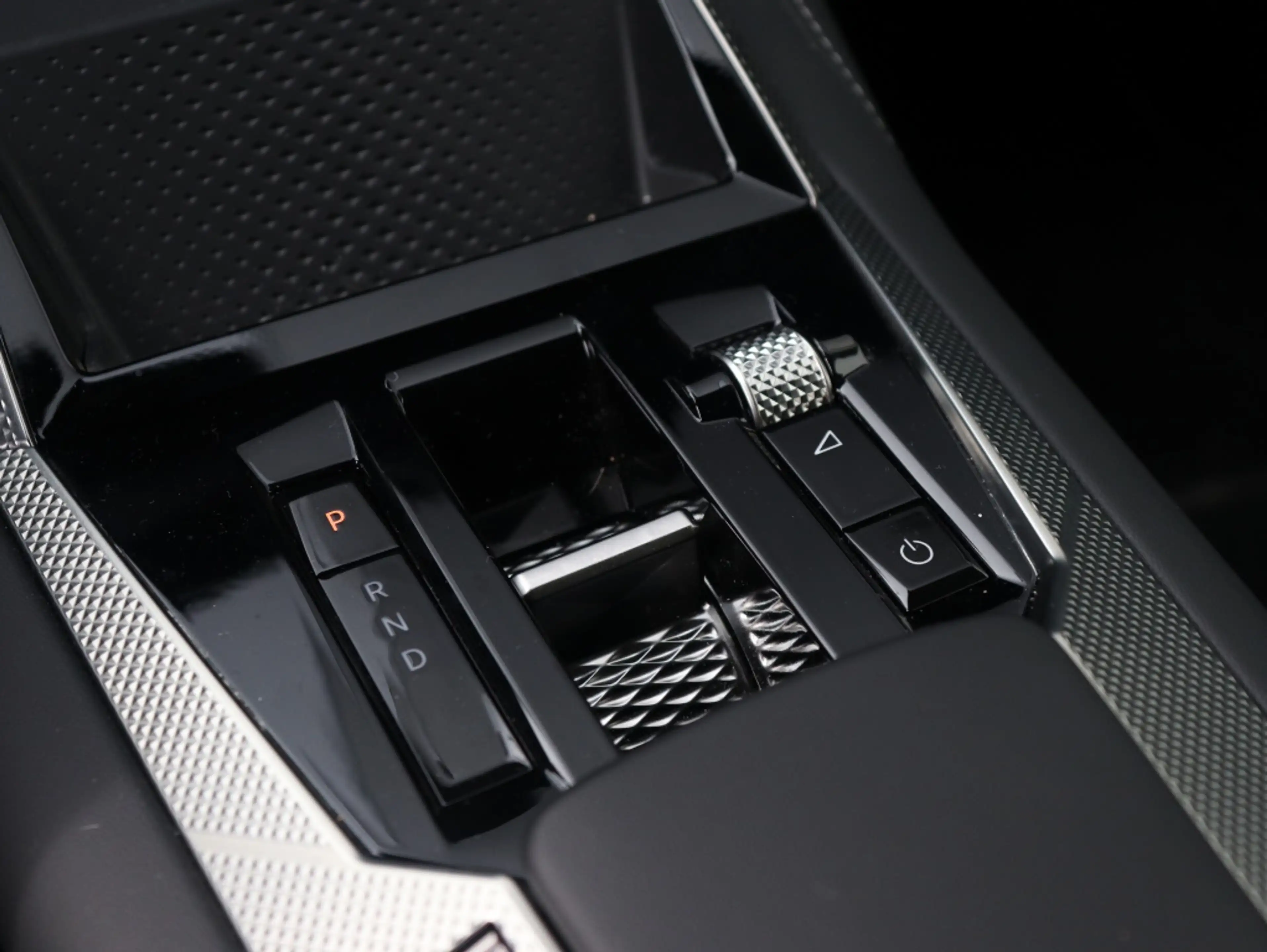 DS Automobiles DS 4 No Etoile | Pack Absolute Comfort | HUD | Stoel/st — photo 11