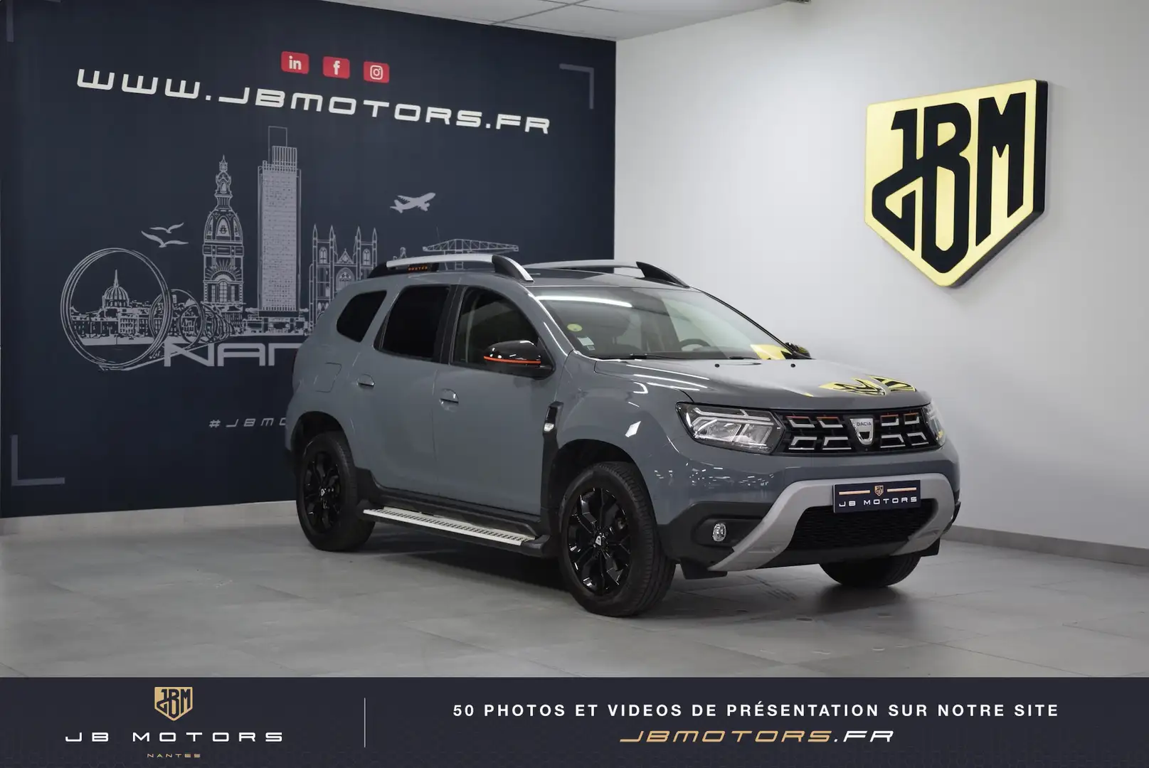 Dacia Duster Blue dCi 115 4x2 Extreme Gris - 1