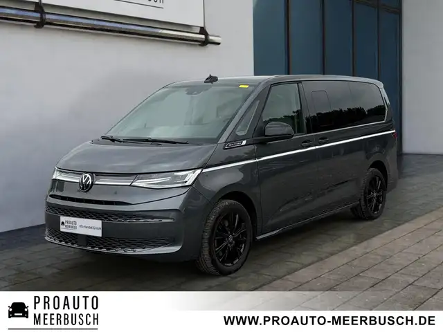 Volkswagen T7 Multivan Style lang STNDHZNG/PANO/ACC/RFK