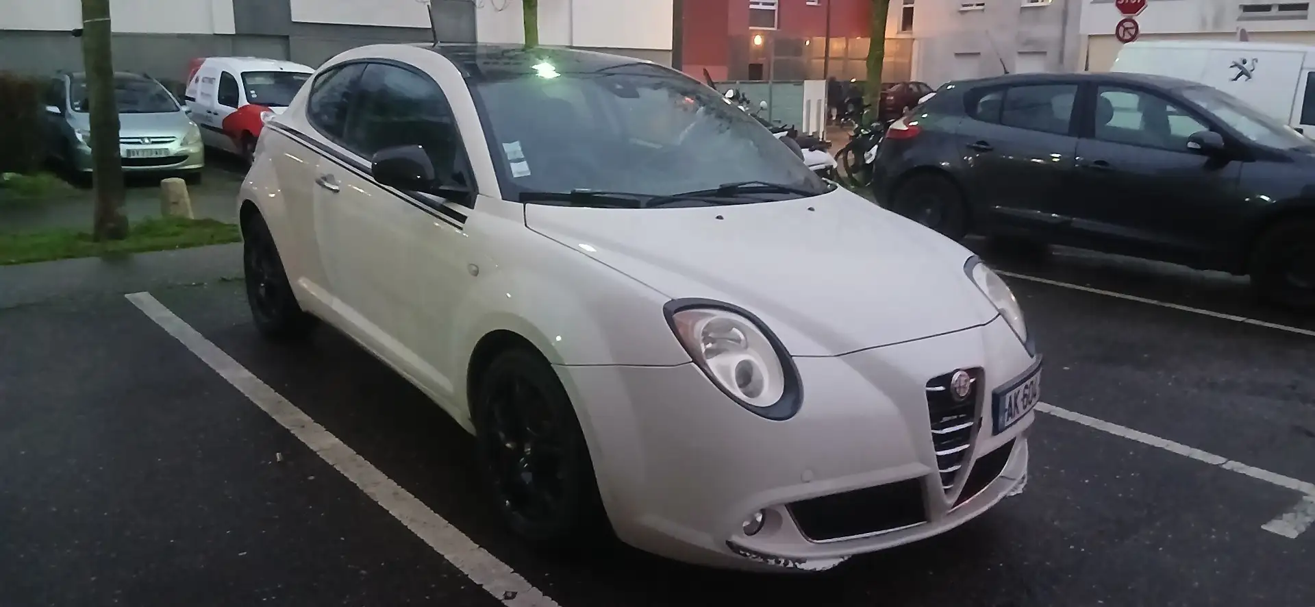 Alfa Romeo MiTo 1.6 JTDm Start & Stop 120 Selective - 1