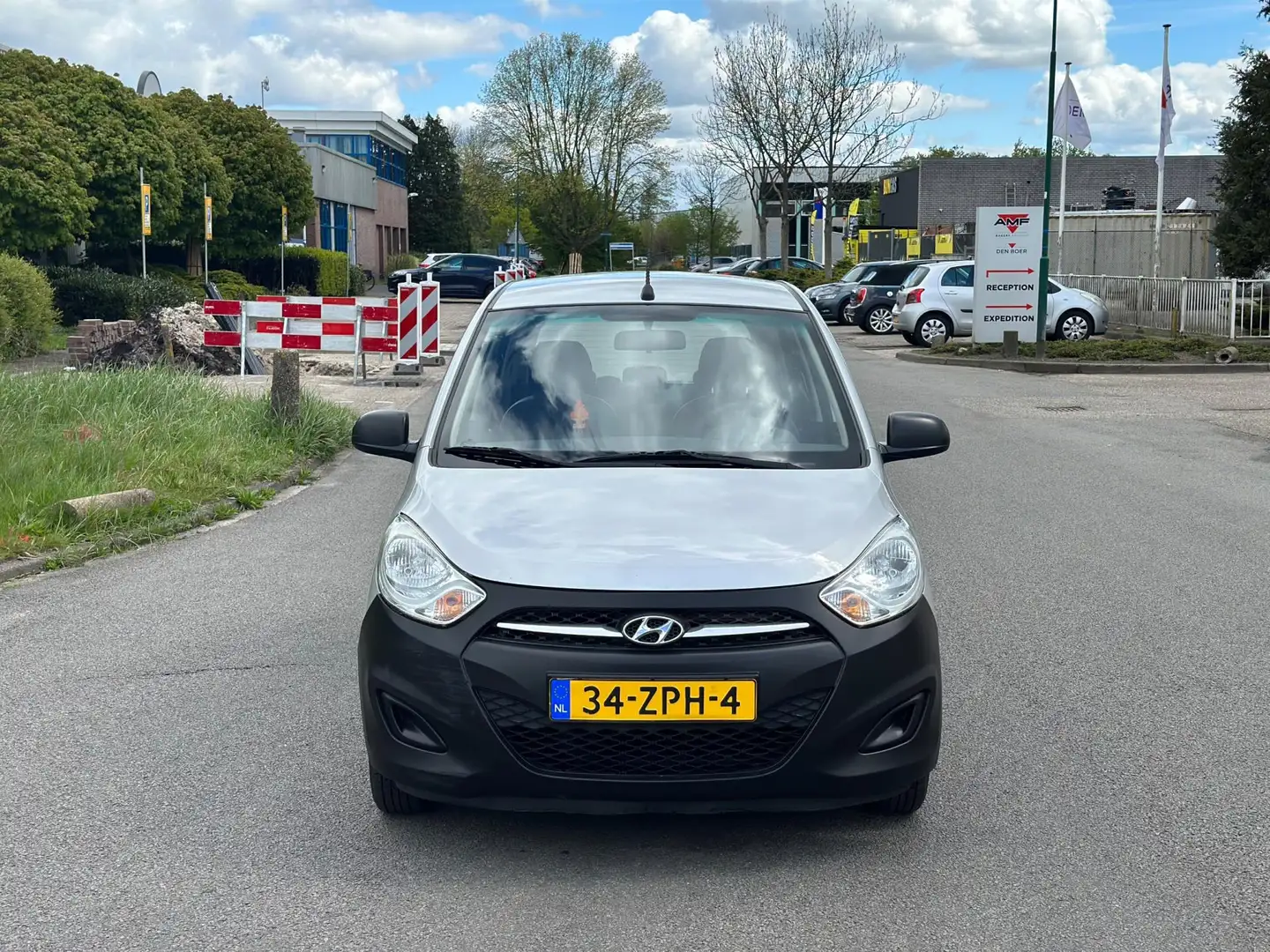 Hyundai i10 1.0 Pure STUURBEKRACHTIGING/1 JAAR APK! Grijs - 2