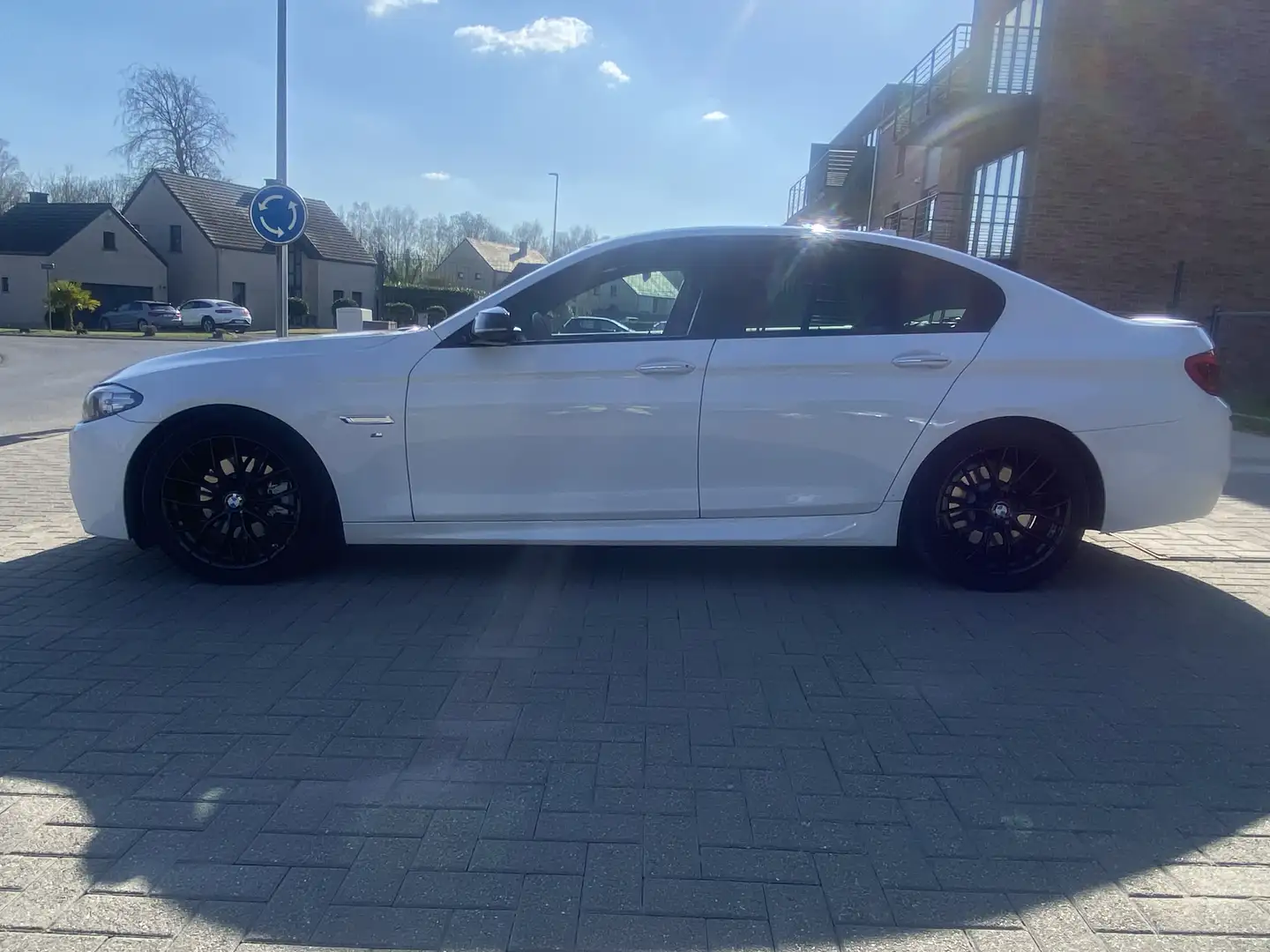 BMW 520 XDRIVE 520 euro 6B (190ch ) Pack M 0484.78.98.10 - 2