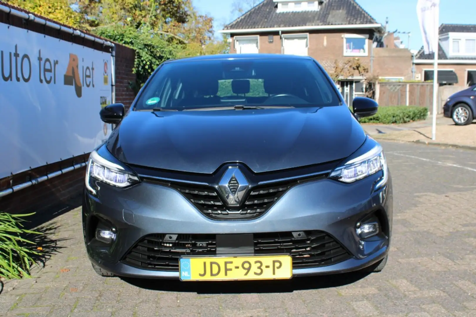 Renault Clio TCe 100 pk Intens camera /groot scherm/stoelverw./ Grijs - 2
