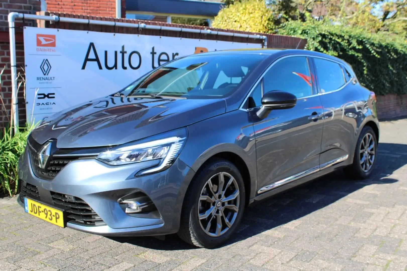 Renault Clio TCe 100 pk Intens camera /groot scherm/stoelverw./ Grijs - 1