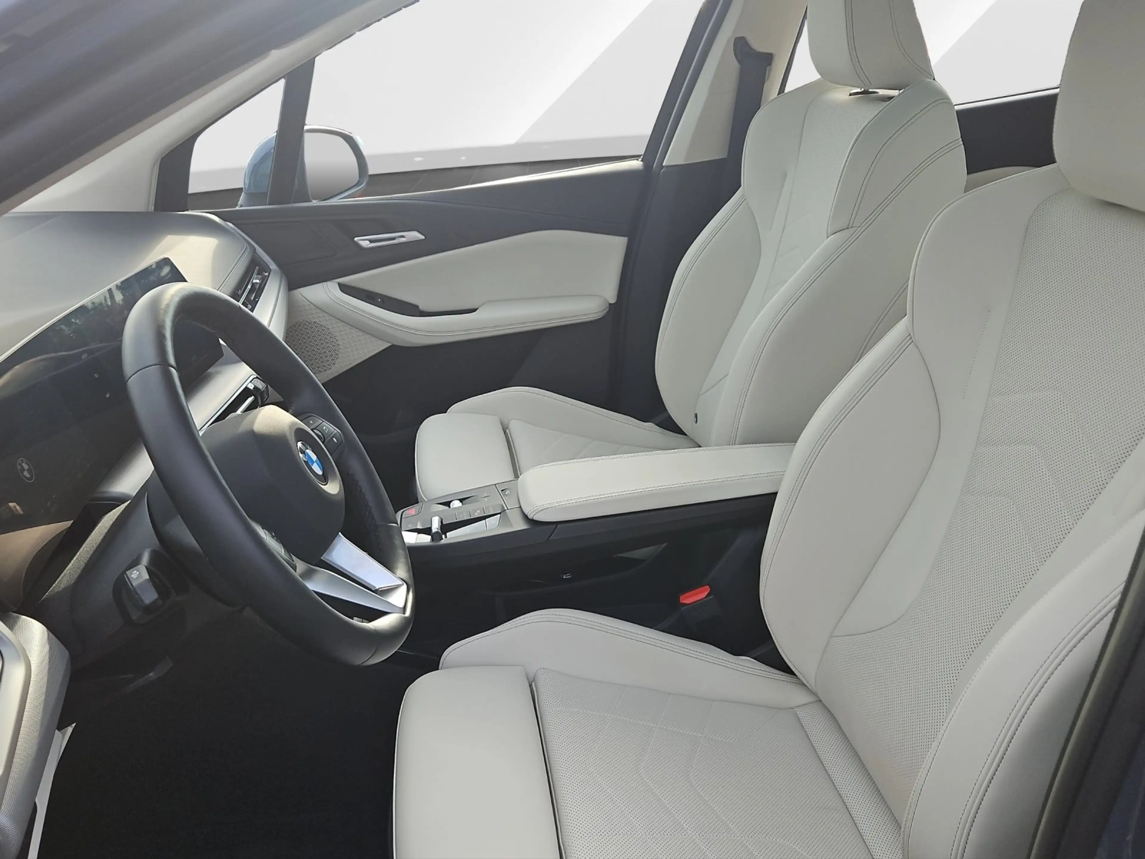 BMW 220 i Active Tourer Driving+/Parking+/Panorama/AHK — photo 9