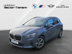 Bmw 220 i Active Tourer Driving+/Parking+/Panorama/AHK