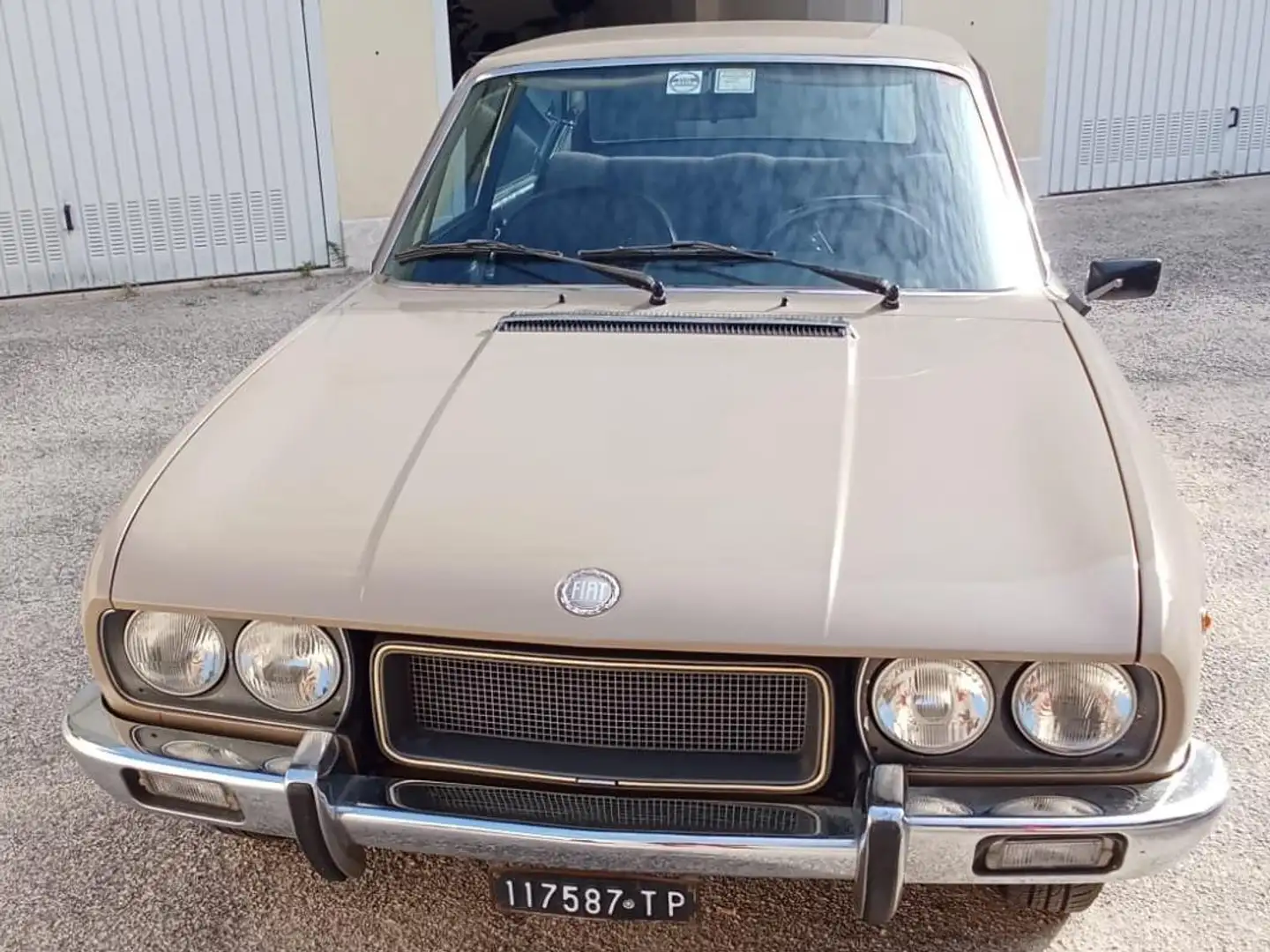Fiat 124 Coupè 1.8 Bej - 1