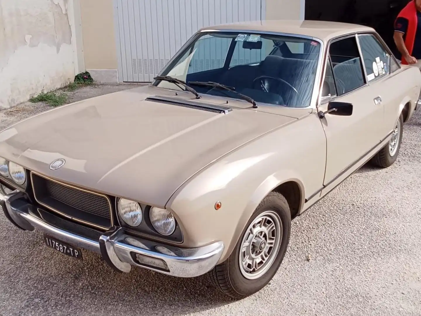 Fiat 124 Coupè 1.8 Bej - 2
