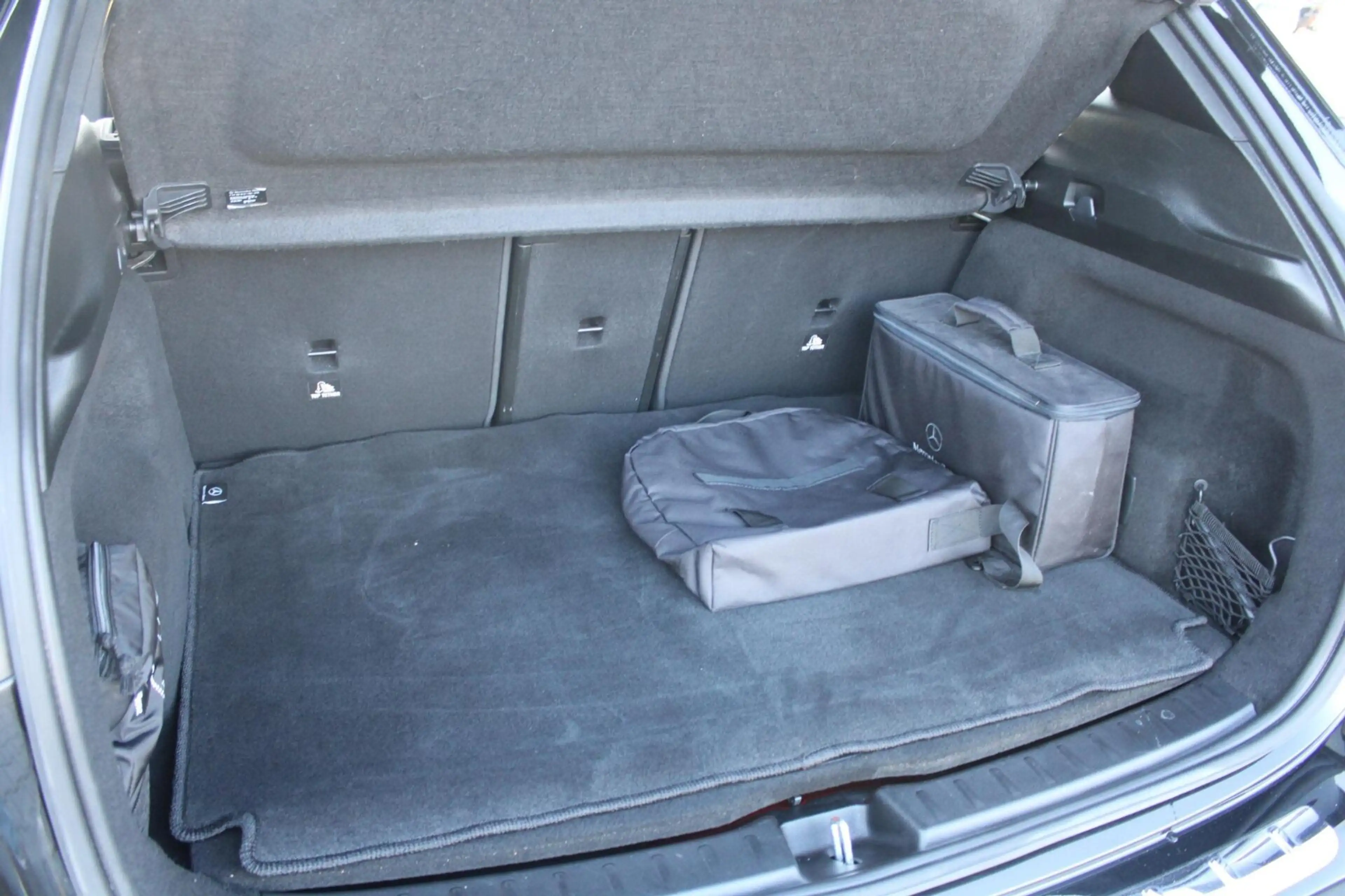 Mercedes-Benz EQA 250 AMG Line 67kWh SOH 93,8% | Pano | Burmester | Head — photo 16