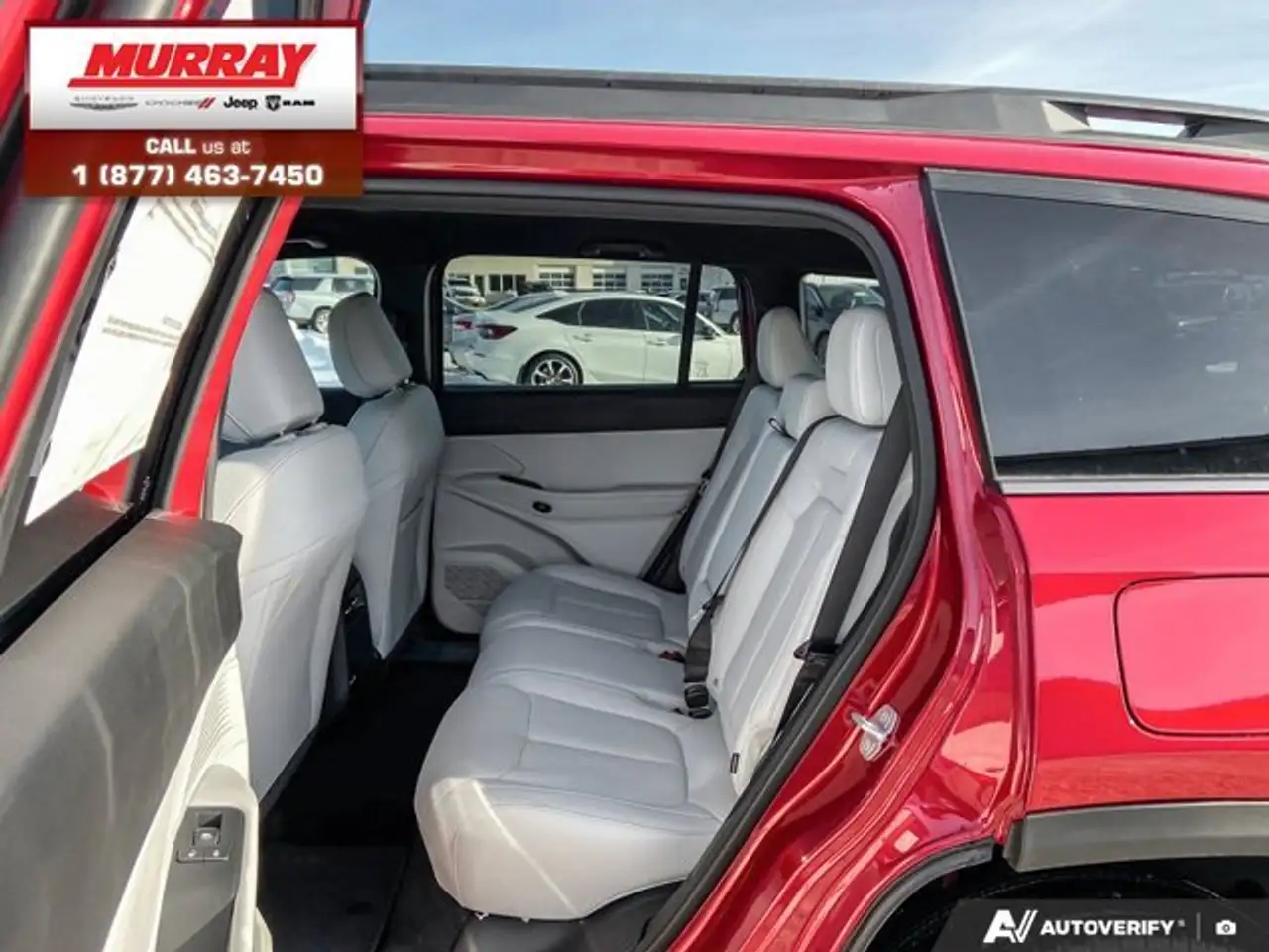 Jeep Cherokee photo Jeep Cherokee