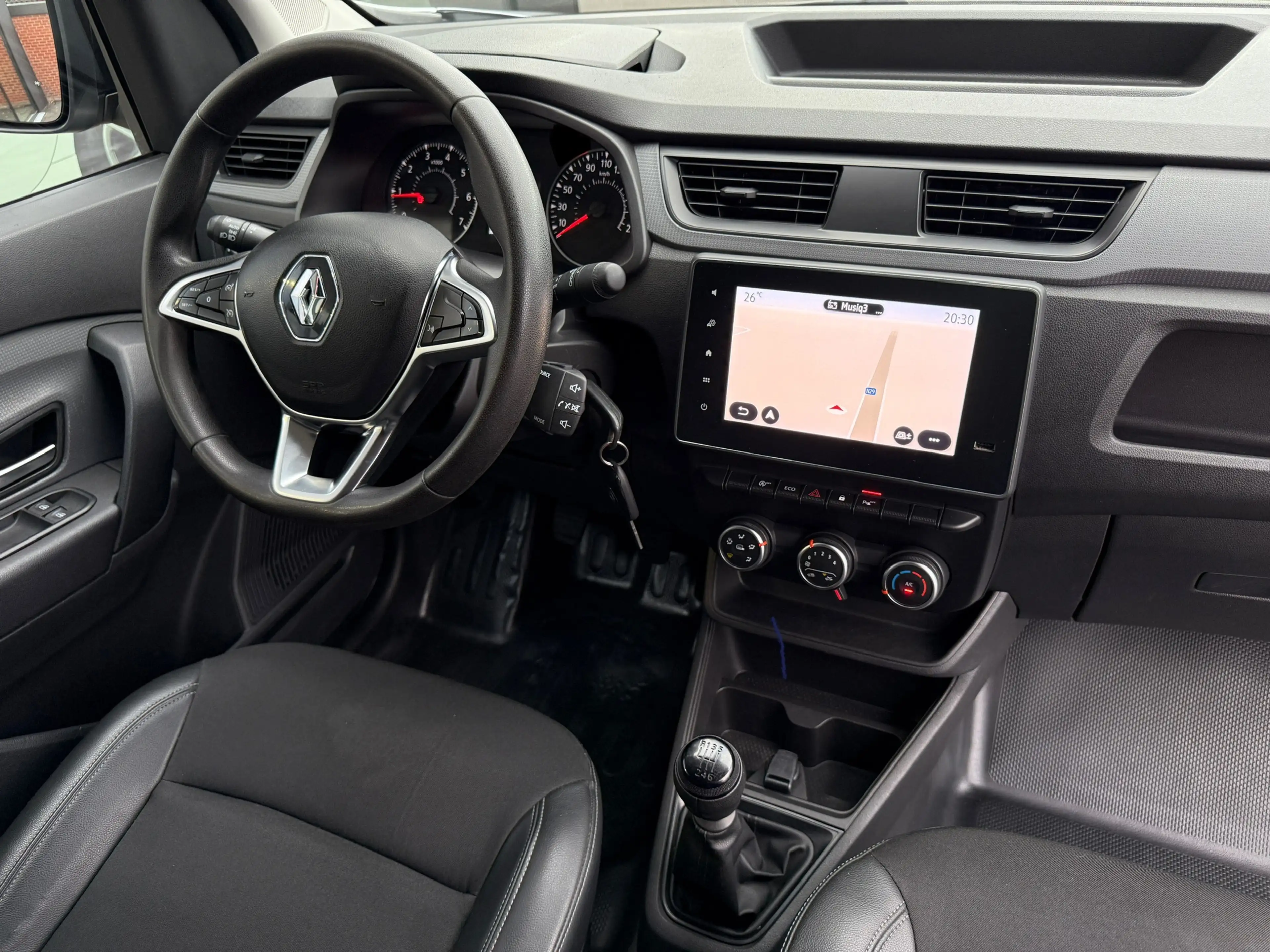 Renault Express 1.5dCi 75CV CARPLAY CUiR AiRCO CRUiSE ATT REM LED+ — photo 10