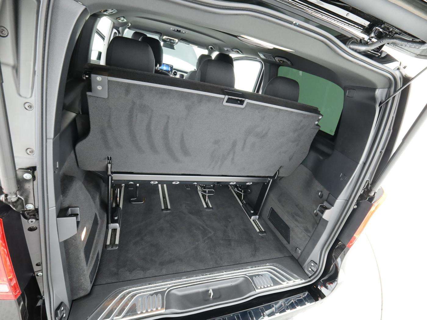 Mercedes-Benz EQV 300